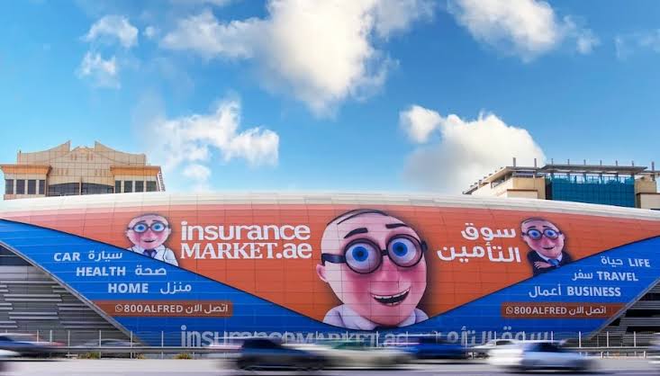 InsuranceMarket.ae Metro Station
