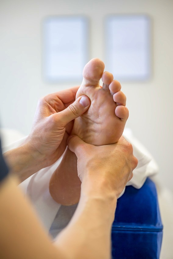Professionelle Fussreflexzonenmassage in Cham nach Dr. Fitzgerald zur Entspannung und Regeneration.