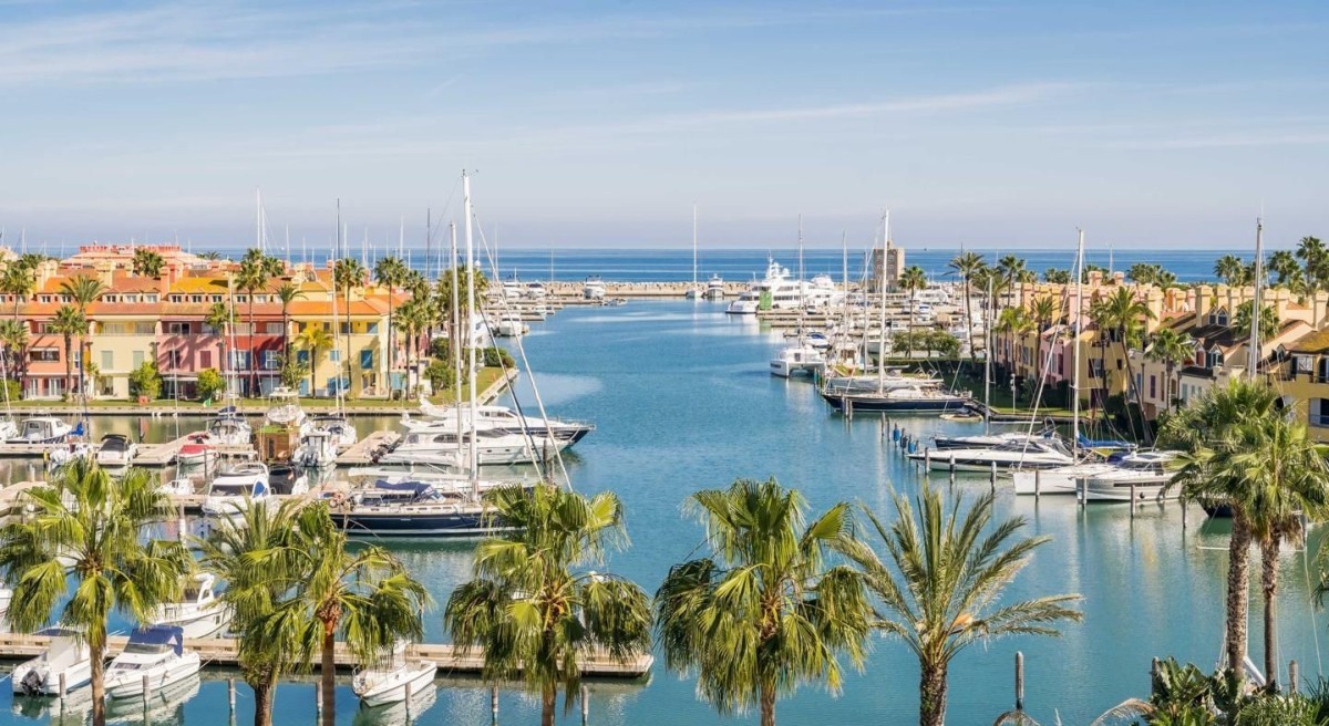 Sotogrande: the story of one of Spain's most exclusive destinations — idealista/news