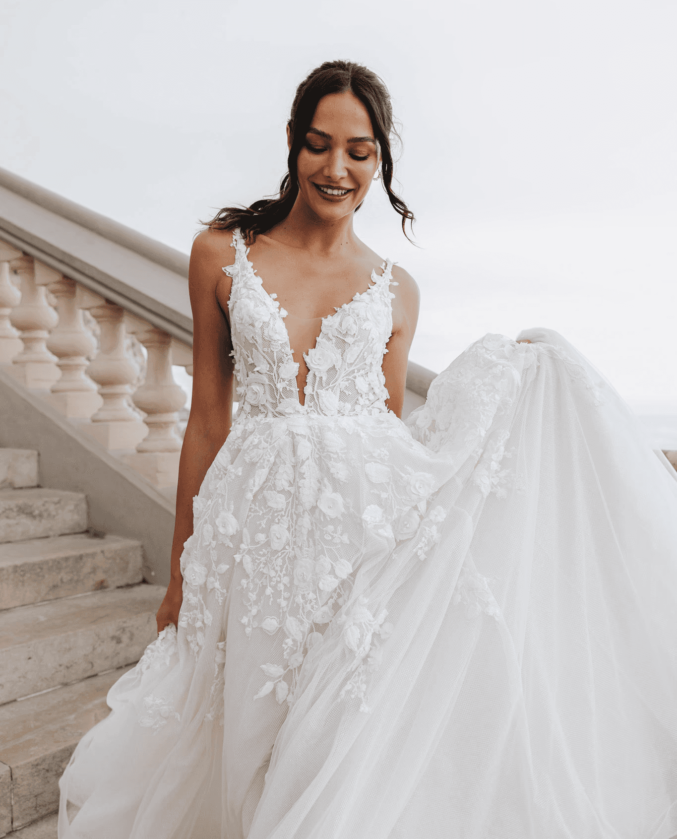 Brautkleid mit Glitzer und Tüllrock