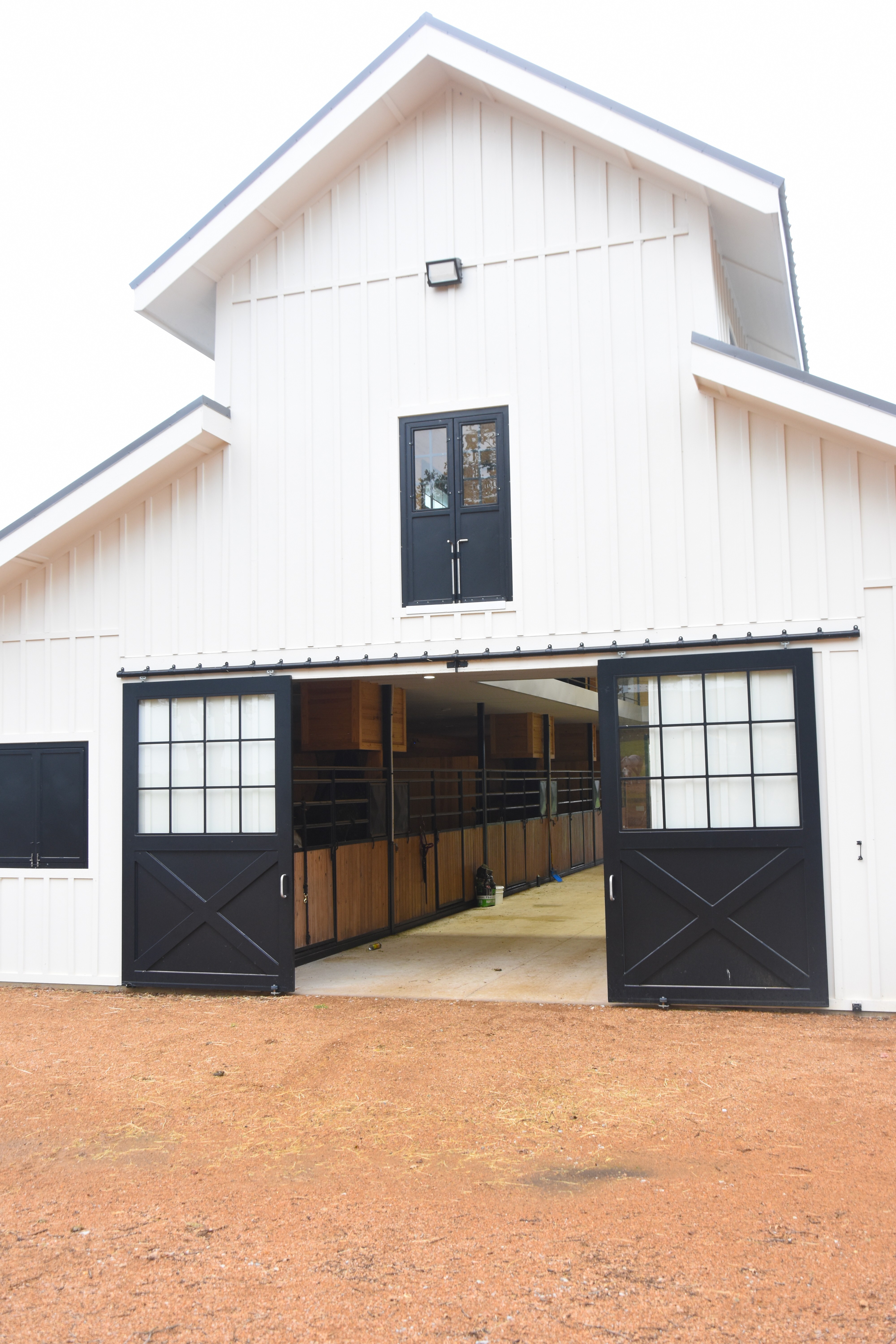 True Grit Custom Buiders Gainesville Texas, Equestrian, Barns