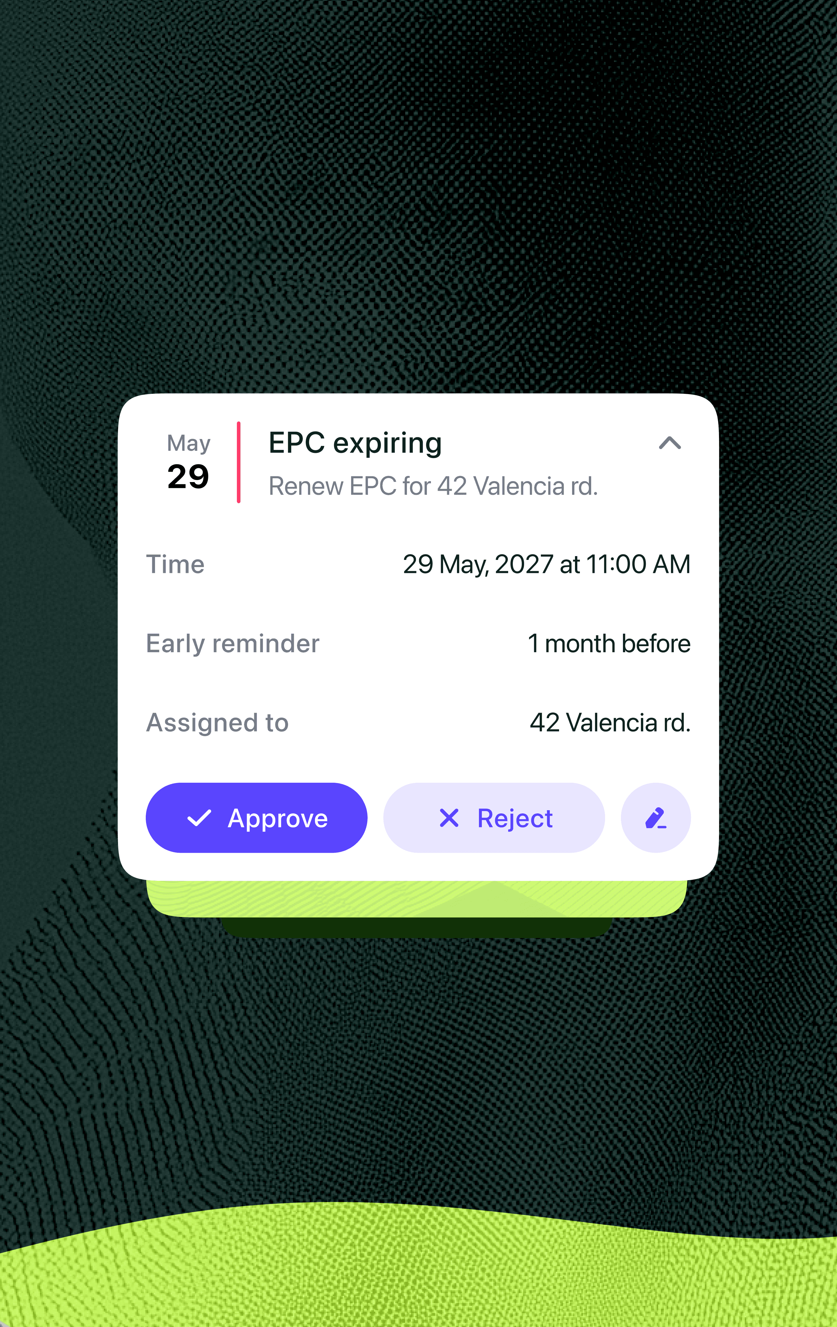 Submitted Q1 MTD update in August showing HMRC reference, total income, expenses, and net profit