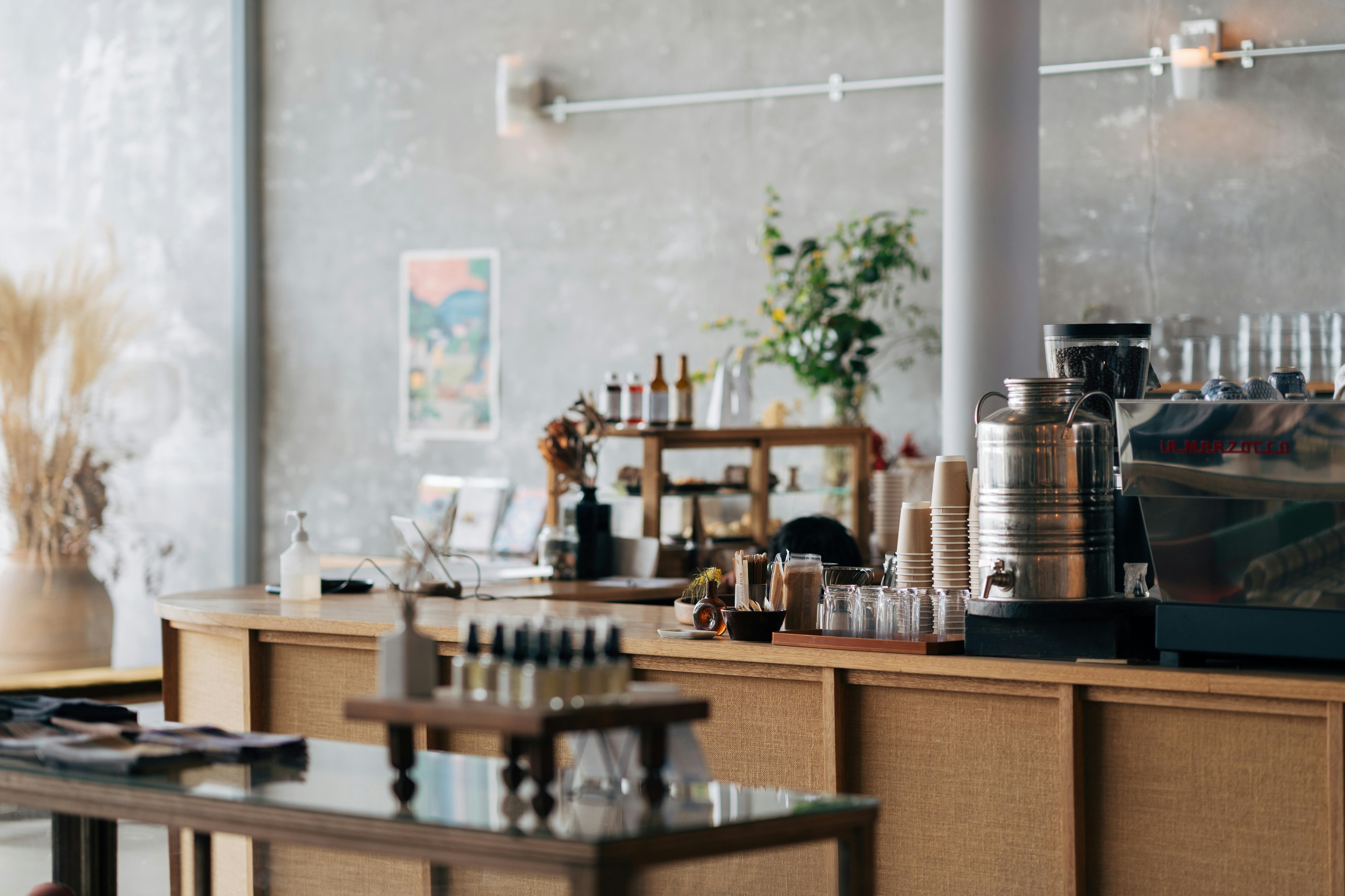 Dynamic picture of a cyclist riding downhill