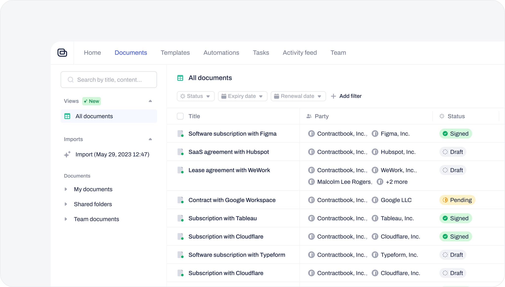 Document dashboard showing contracts list with status labels.