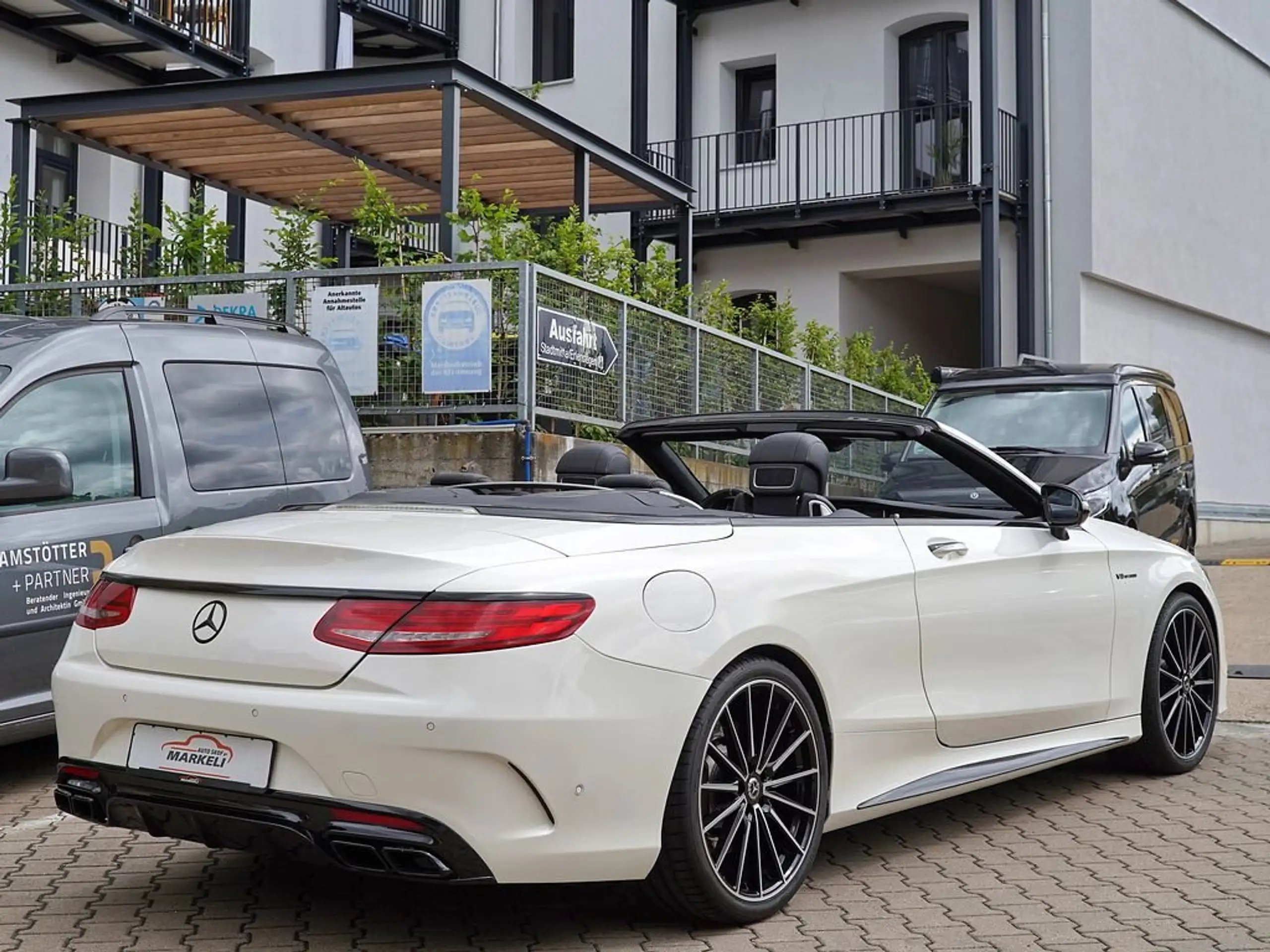 Mercedes-Benz S 63 AMG Cabrio | 4Matic | designo | Burmester | V8 5,5L