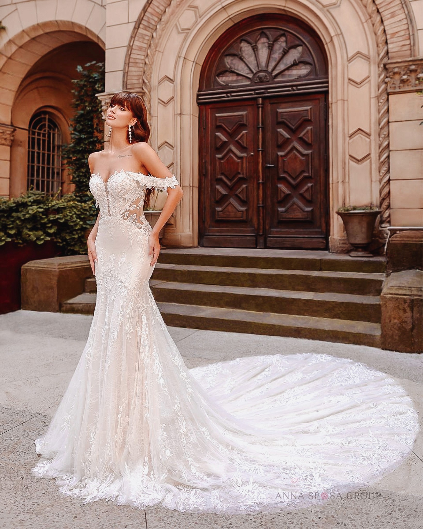 Brautkleid Meerjungfrau mit feiner Spitze