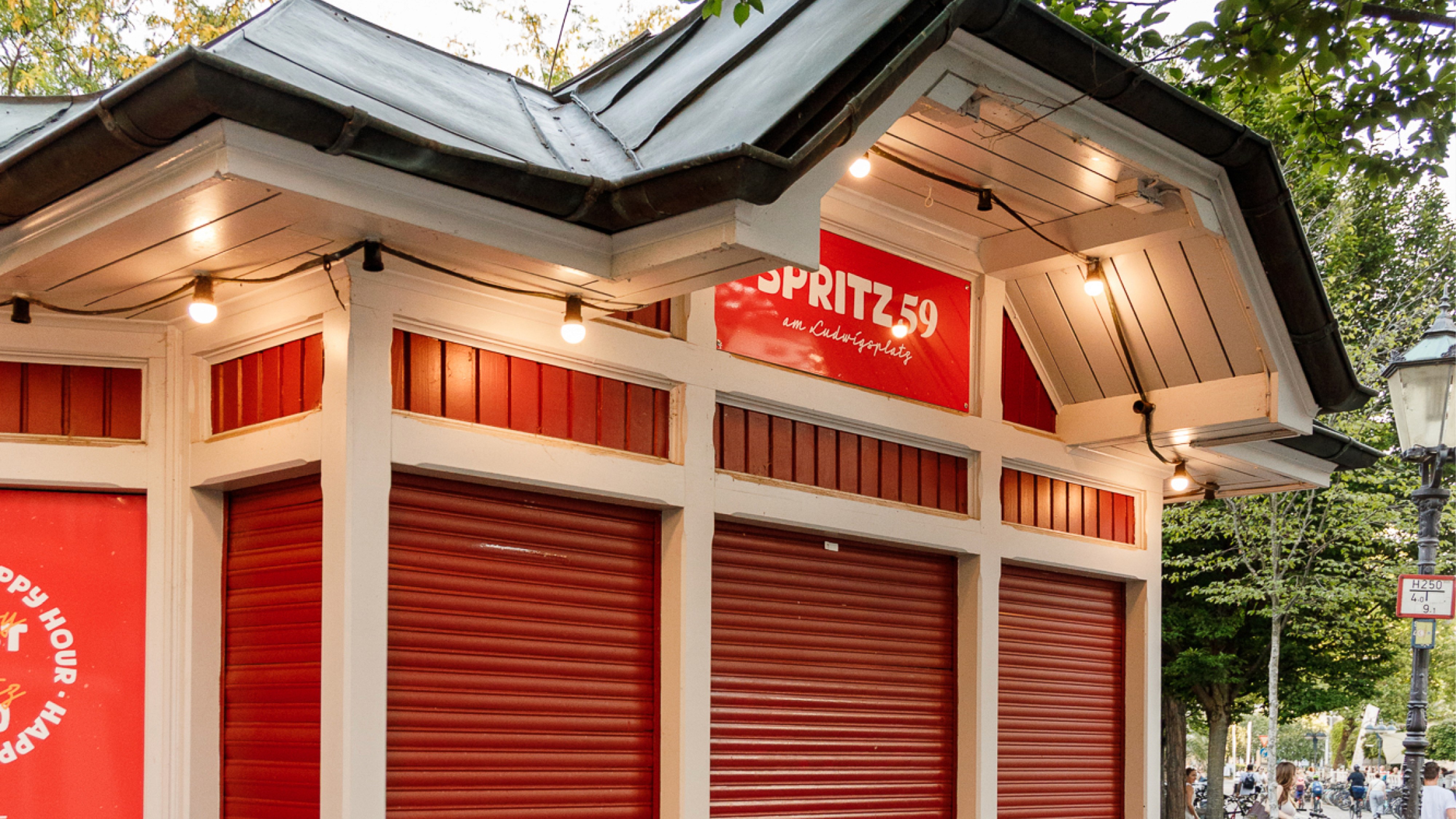 Spritz59 Fassade Kiosk auf dem Ludwigsplatz 