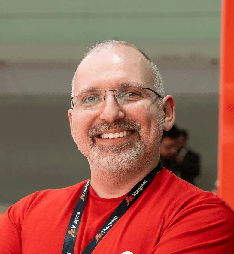 سنان طيفور, الرئيس التنفيذي والشريك المؤسس