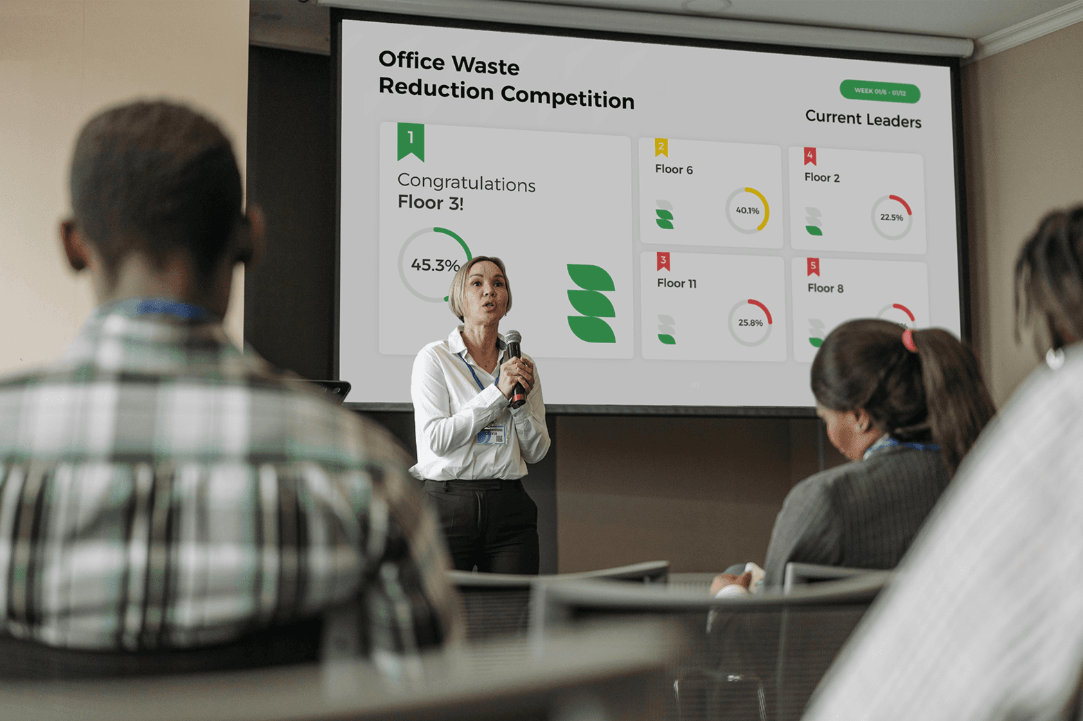 a blurry photo of a clock on a wall