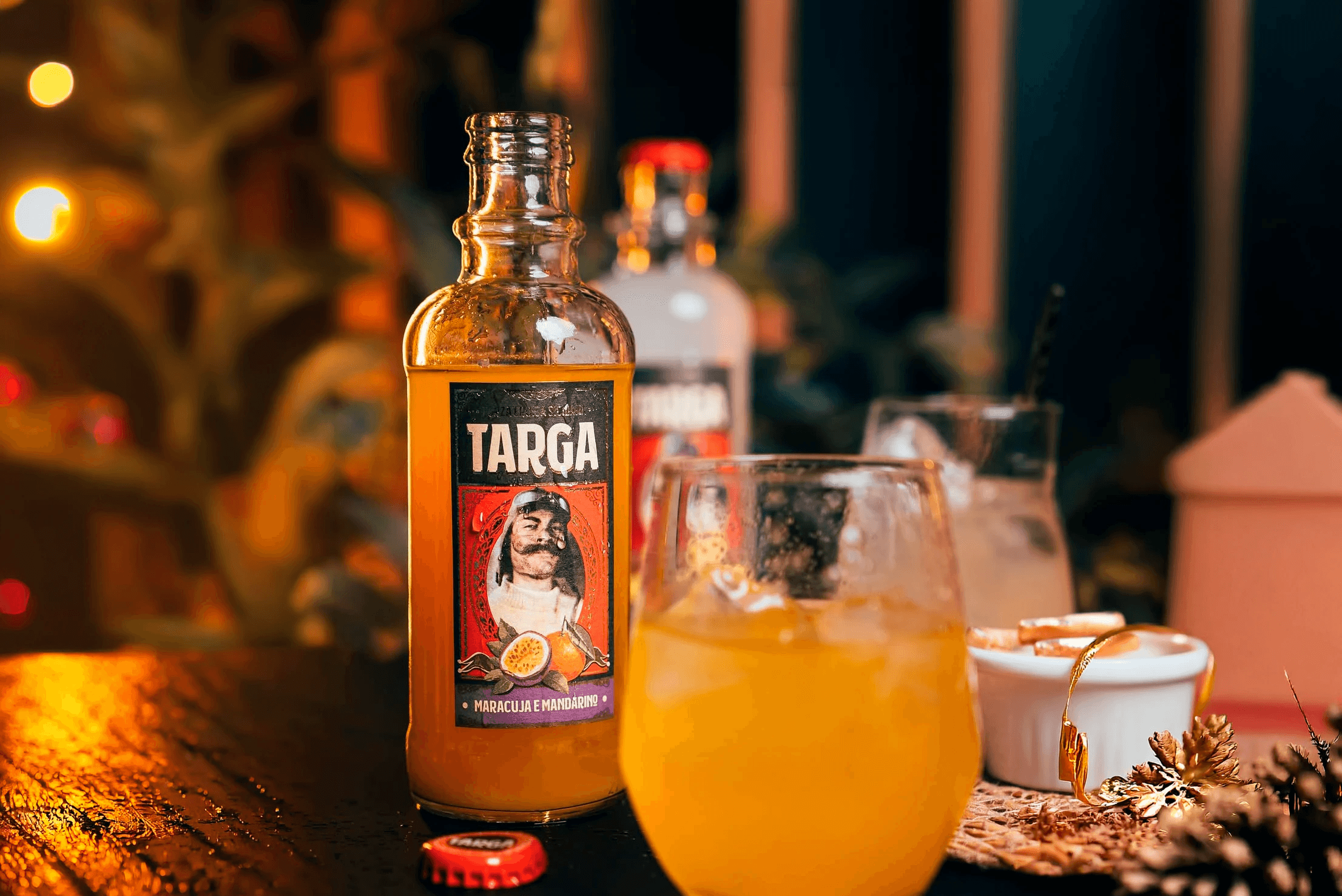 Targa packaging architecture extending one beverage brand across formats and flavors