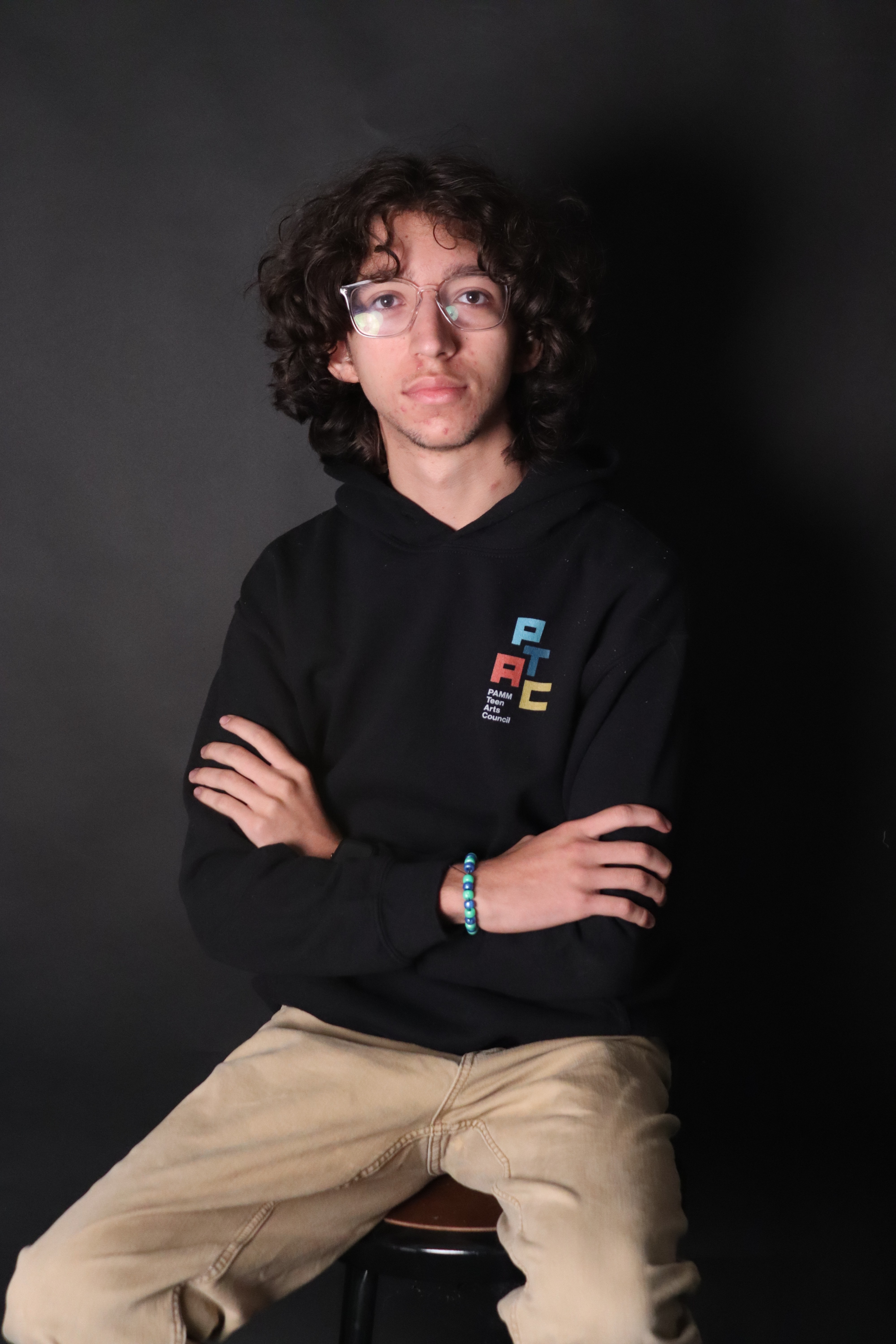 A Portrait of Julian Henriquez