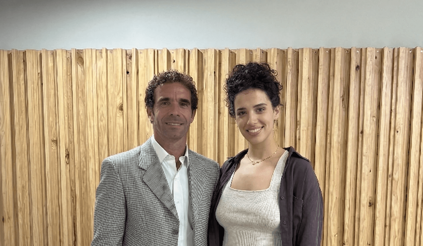 Fernanda Simón y Diego Morandé - Lifebox