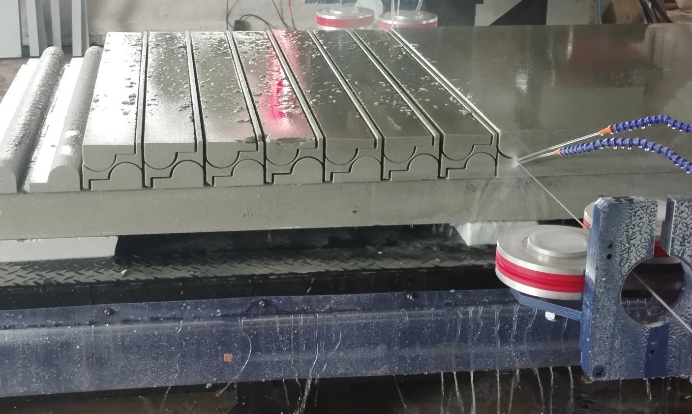 Foamed ceramic cutting with CNC wire saw 