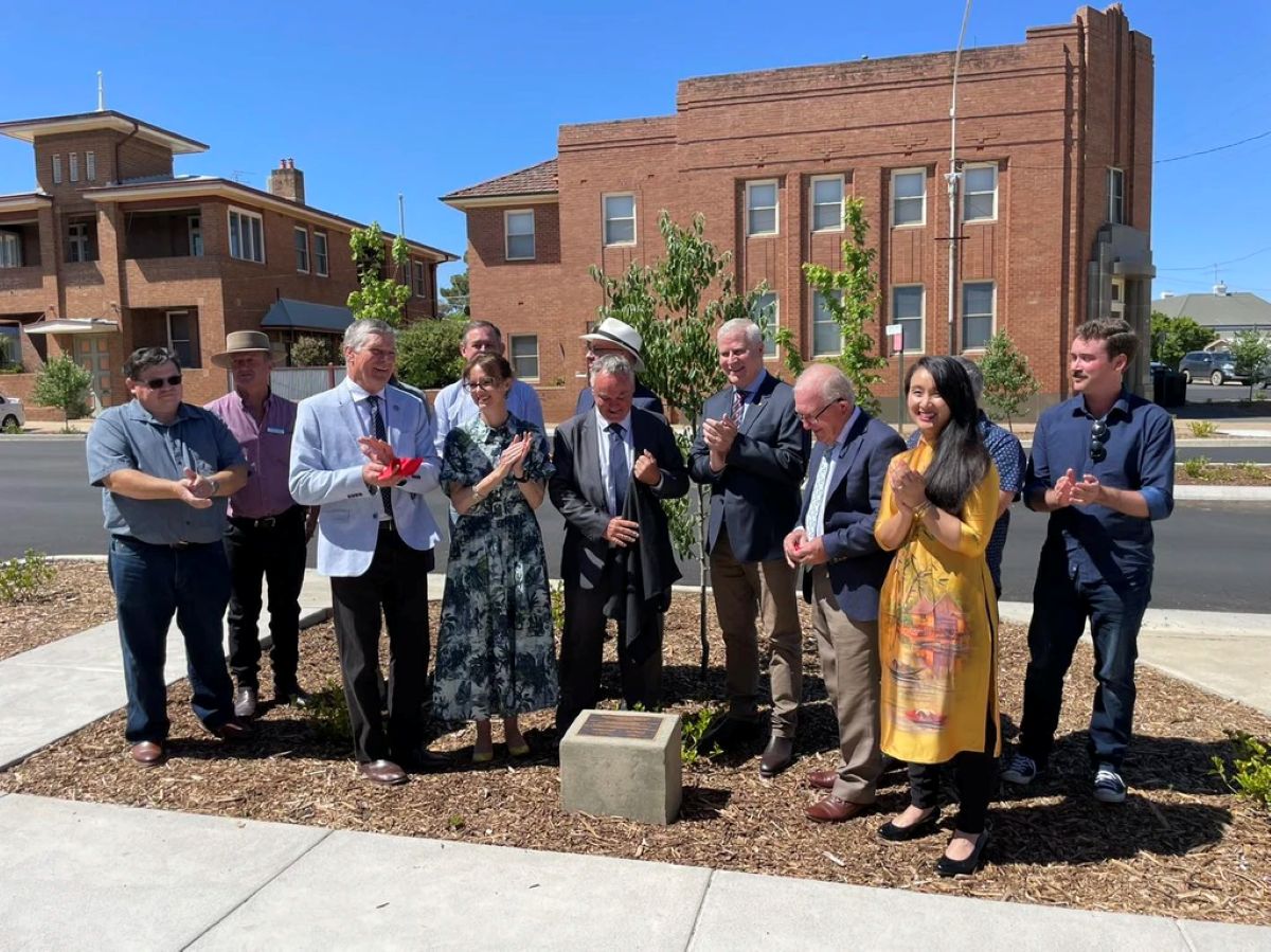UMINEX delivering engineering project management for Main Street revitalisation as community leaders and council representatives mark project completion in Weddin Shire, New South Wales