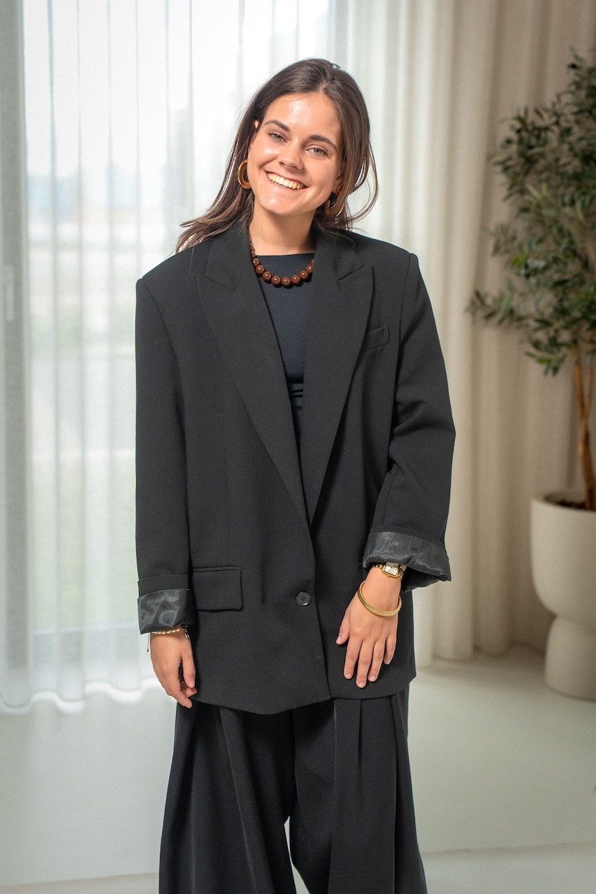 Britt te Grotenhuis - First