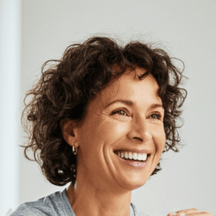 An illustrated headshot of Michelle