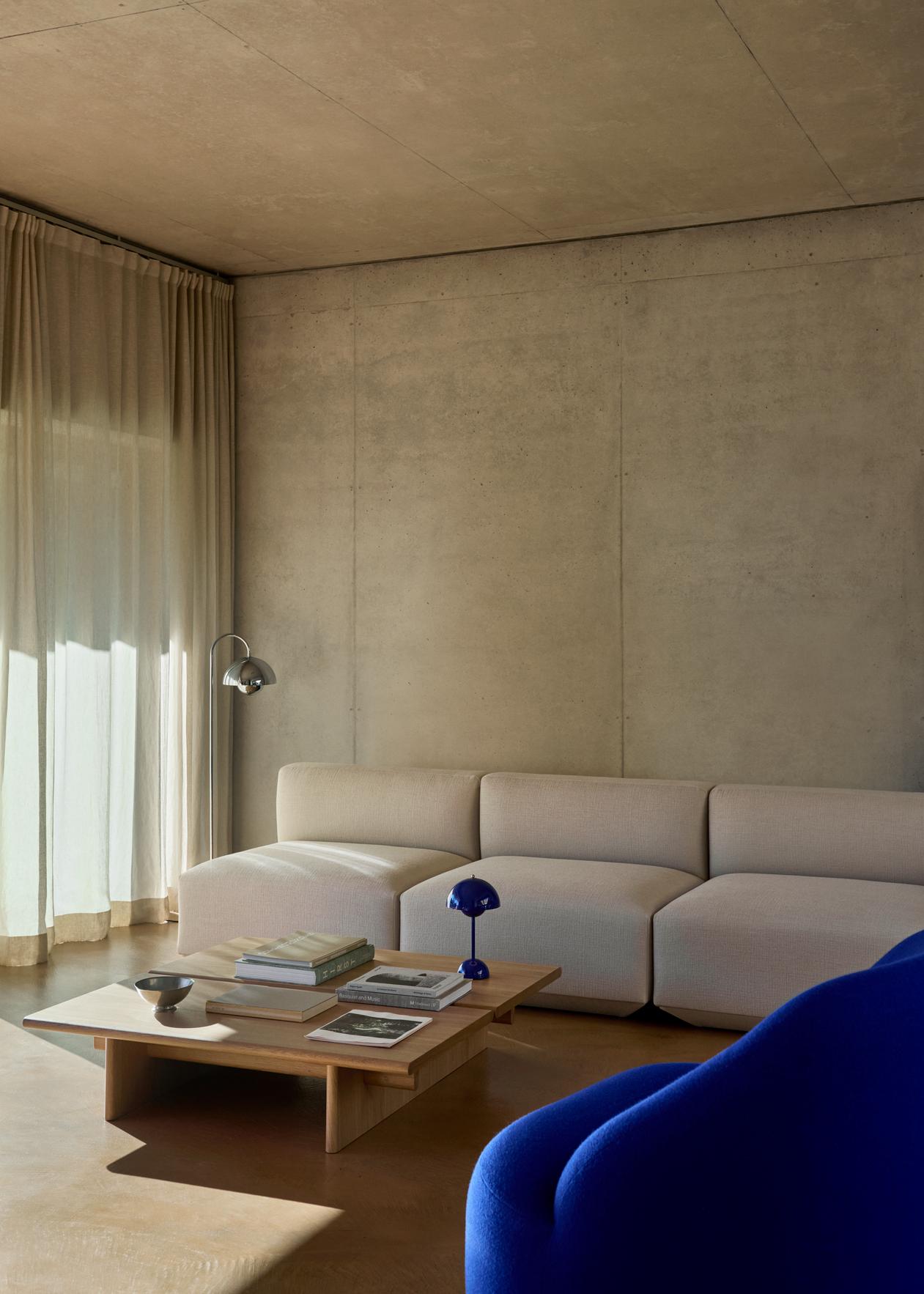 Flowerpot And Tradition vloerlamp 