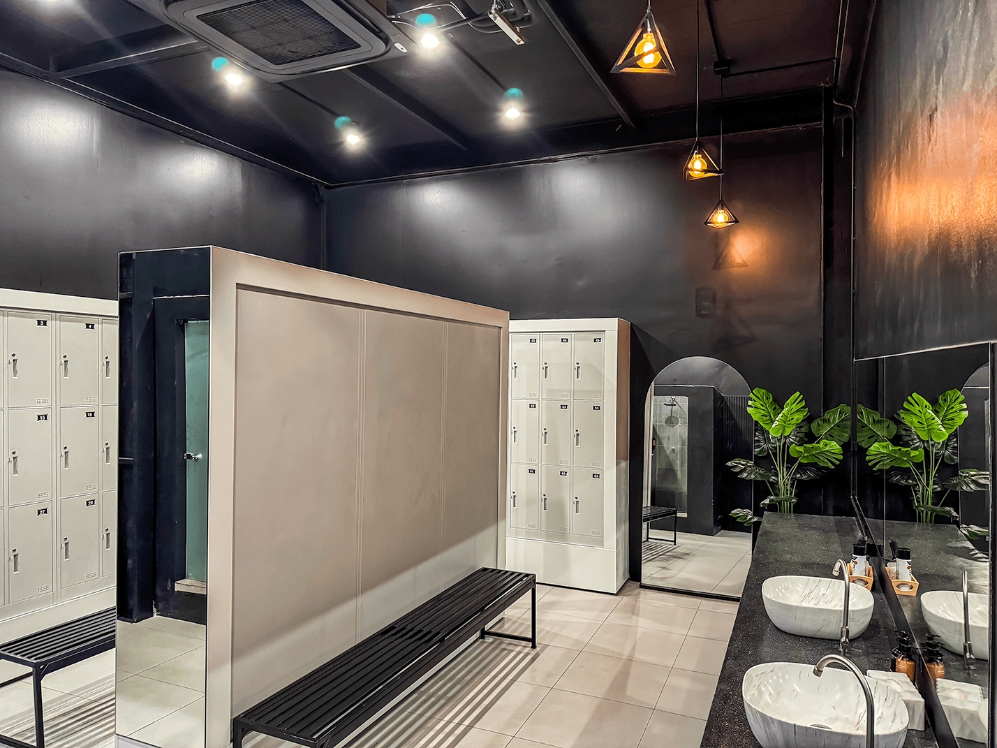 Modern locker room at Legacy Muscle Universe Koh Samui, featuring secure storage and clean, spacious facilities for gym members.