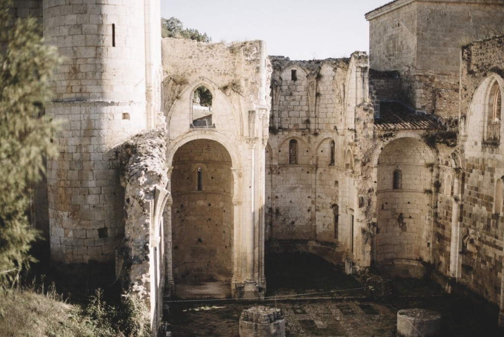 Magia y Épica en la literatura medieval: el poema de Fernán González.