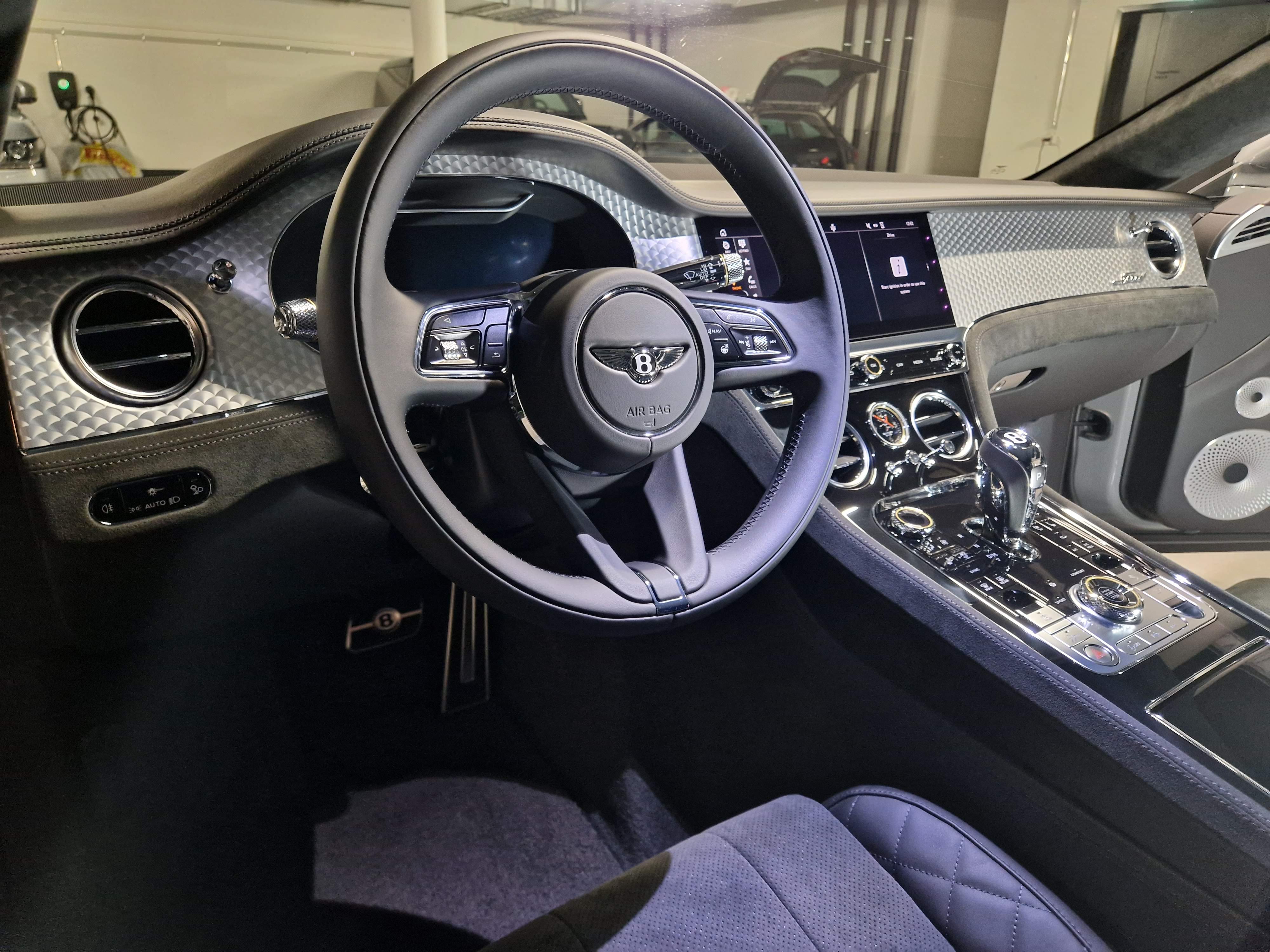 Testimonial portrait 2