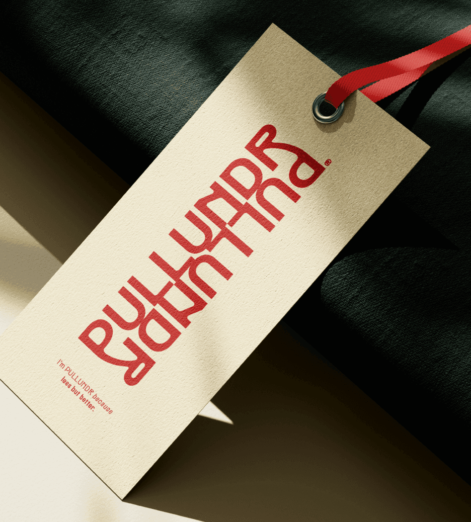 pullundr label logo in rot über gelbe label