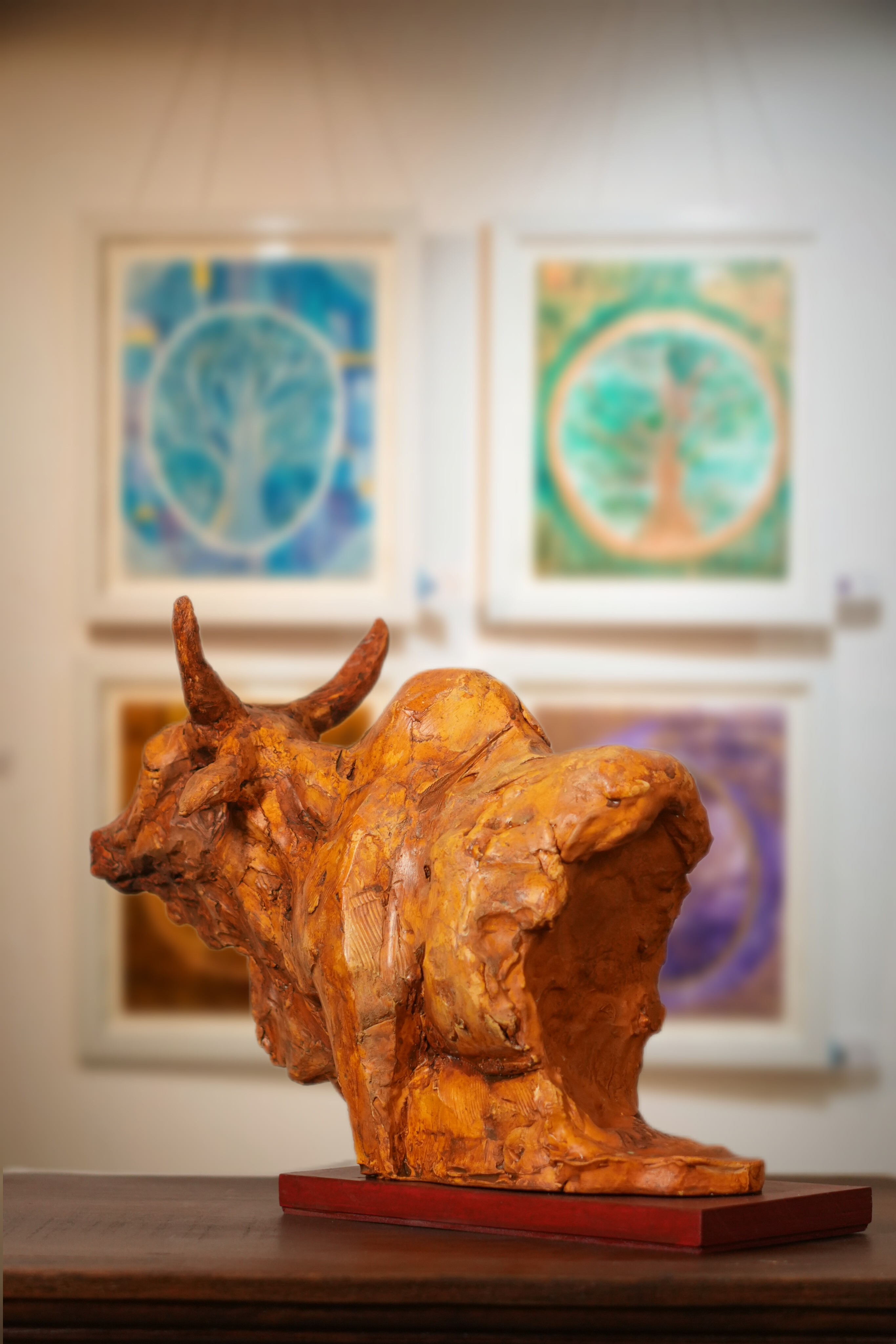 portrait sculpture of a cow