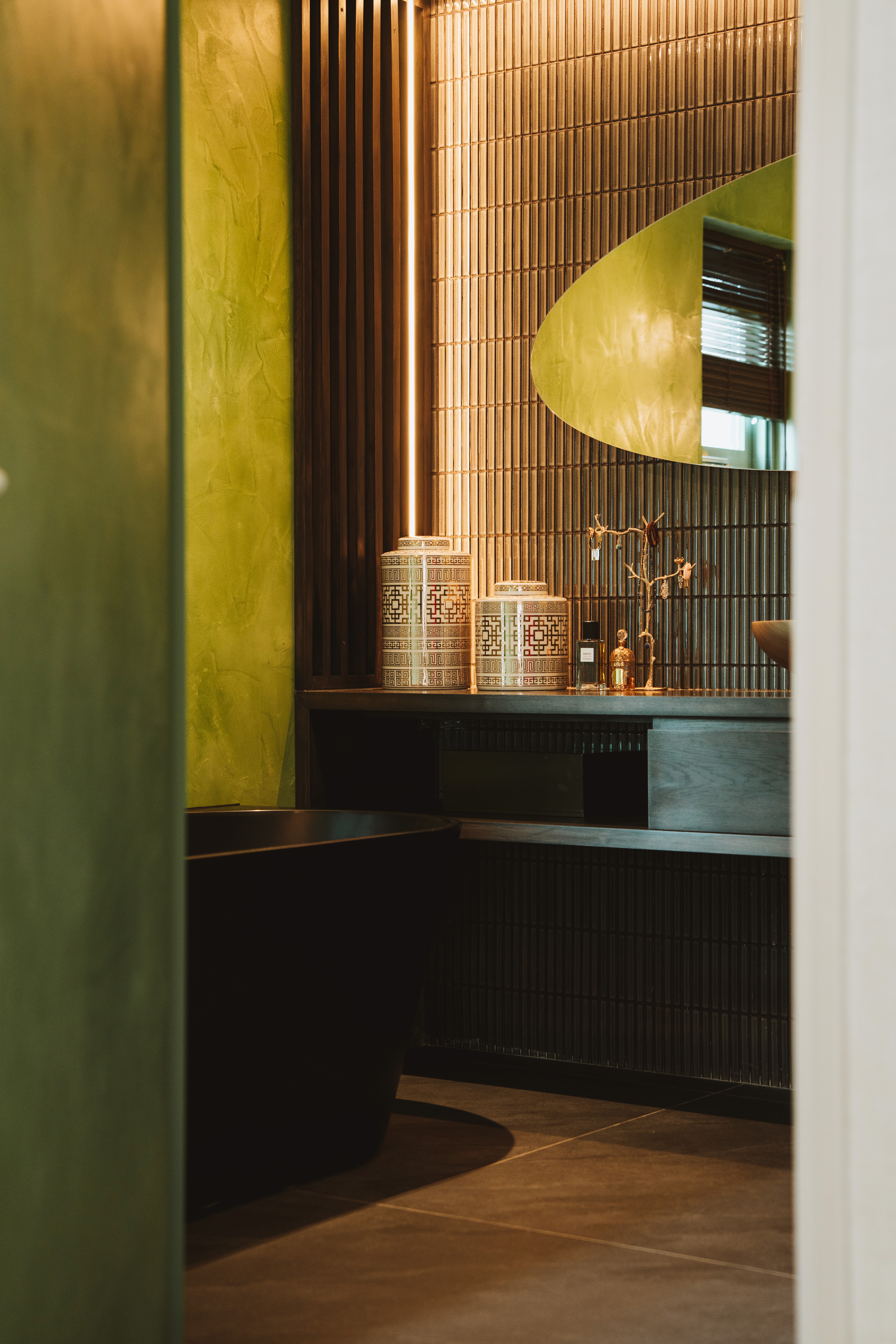 Green Bathroom Japandi