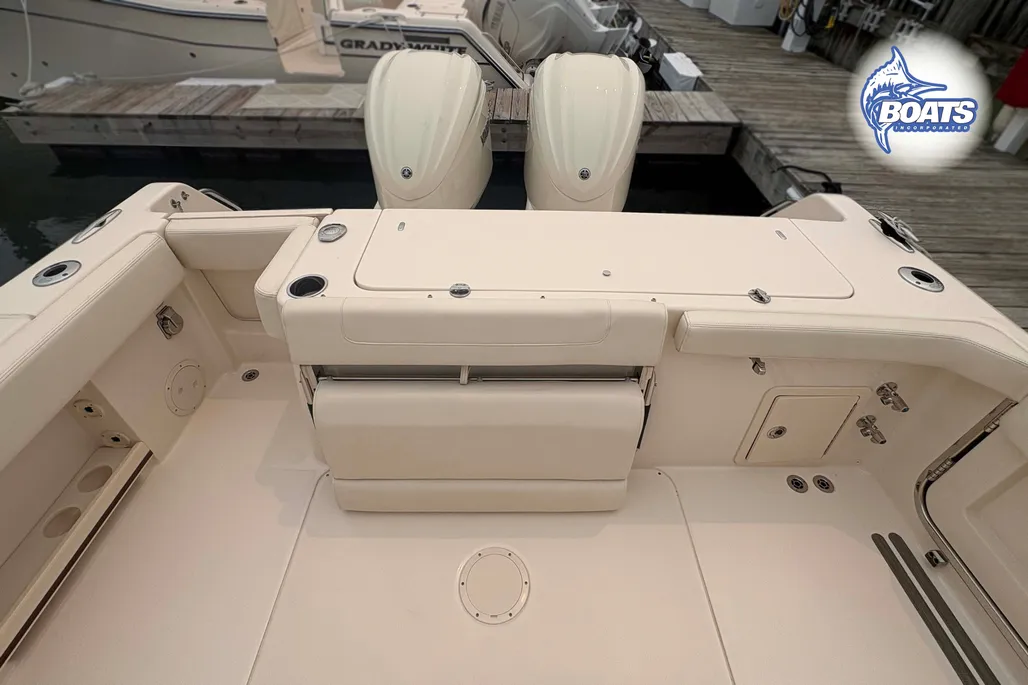 Boat thumbnail 4