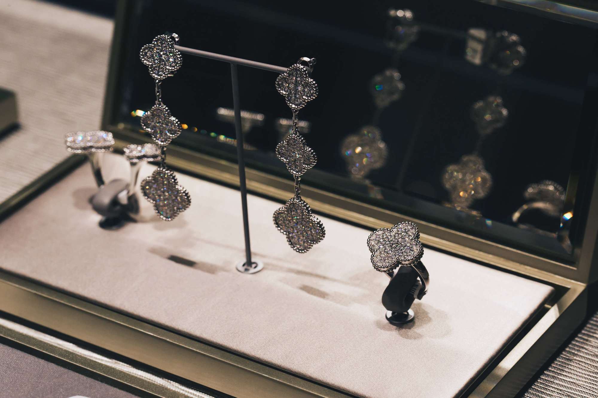 Van Cleef & Arpels | Event Company in Dubai - Relity Group