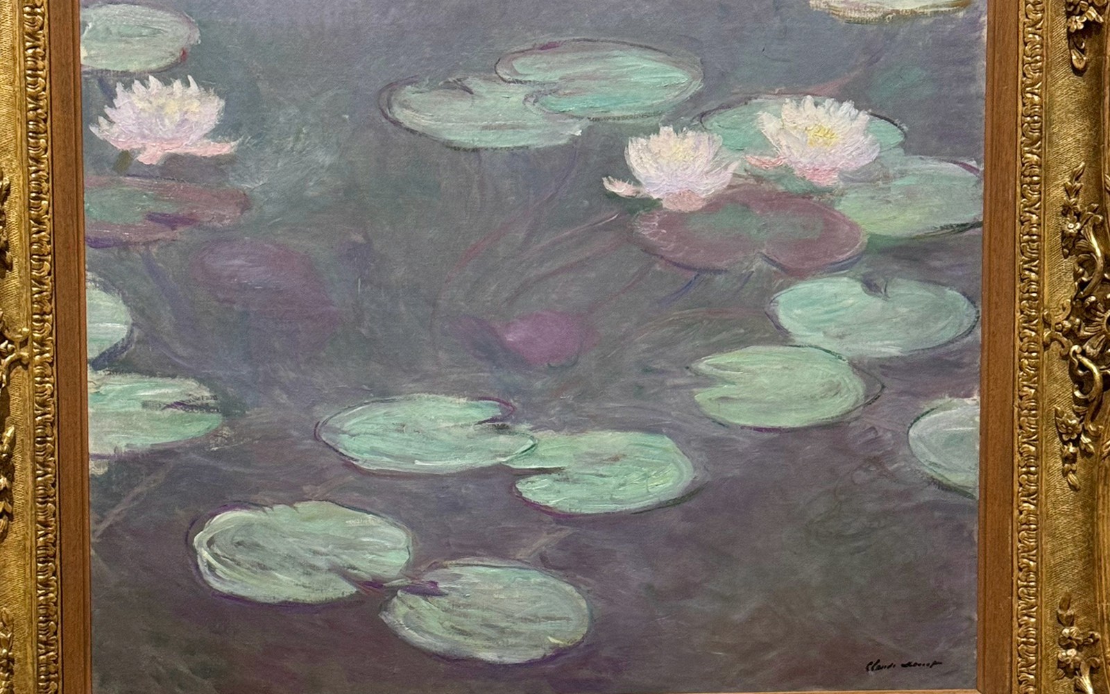 克劳德·莫奈的《睡莲》画作在国家现代艺术画廊展出。