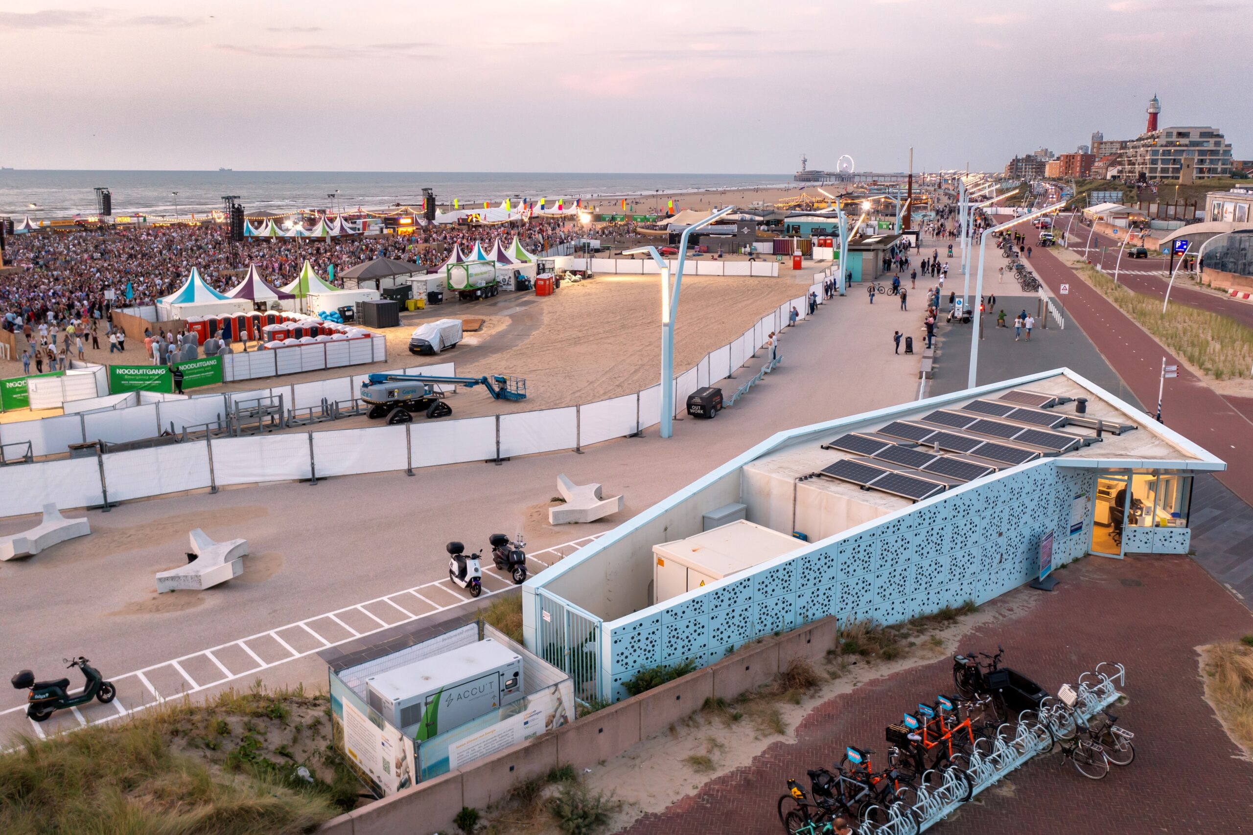 Photo of a working energy hub, the smart grid, on the coast near the harbour of Scheveningen