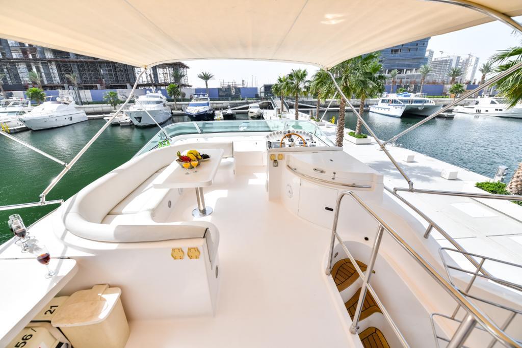 Dubai Yacht Rental | 66ft Majesty