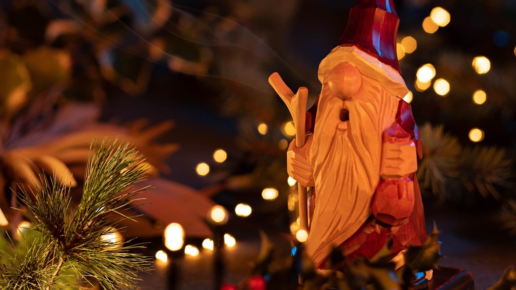 Weihnachtsmann aus Holz