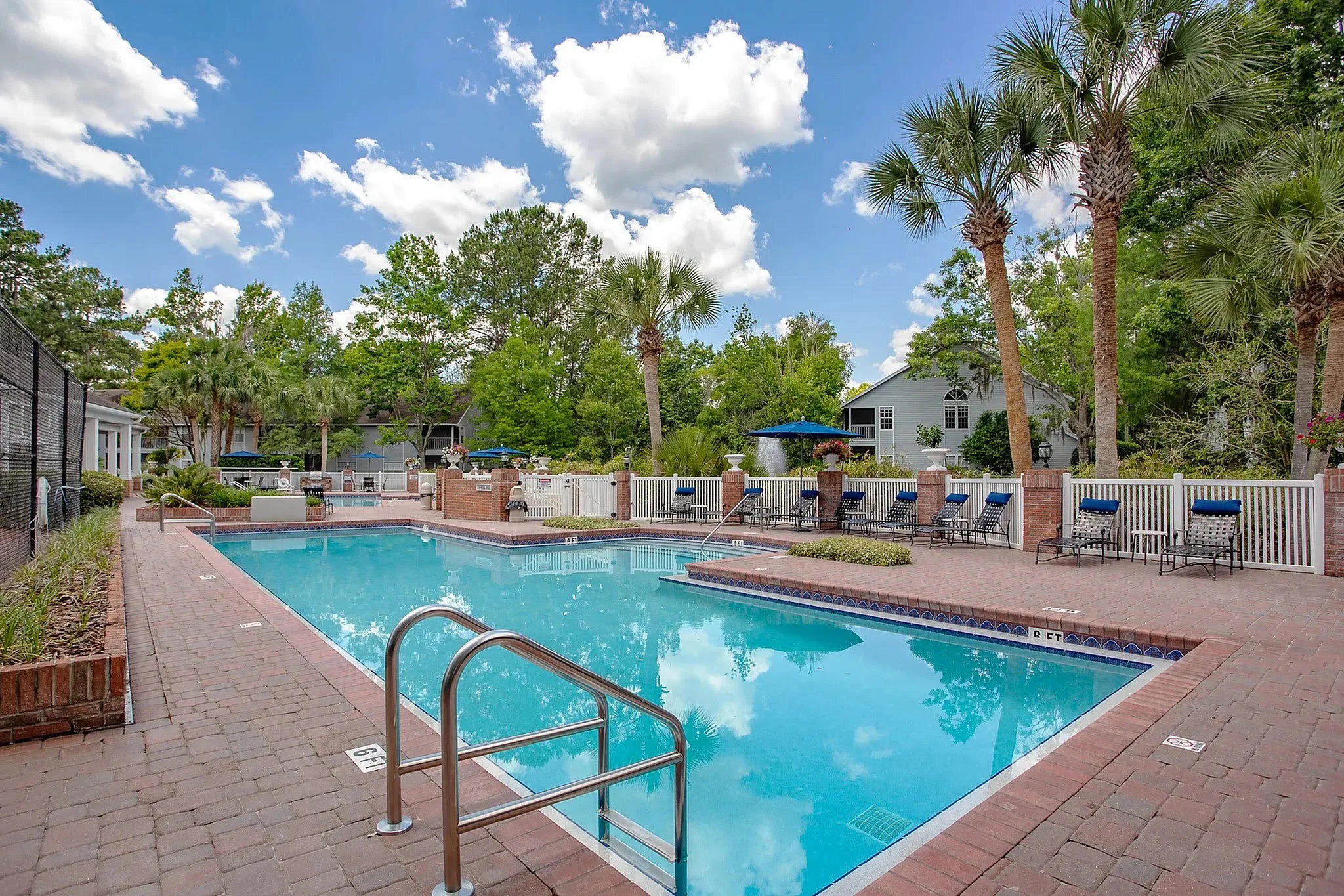 Huntington Lakes Pool View