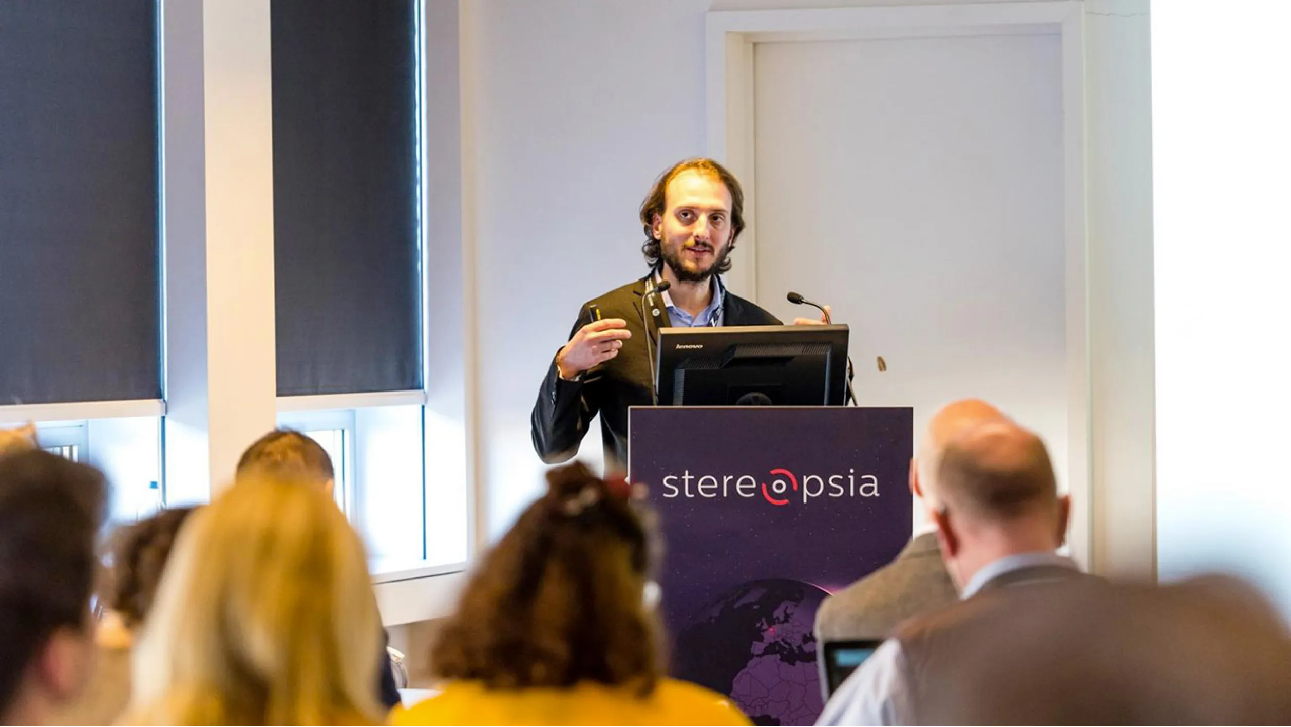 Antony Vitillo, VR developer and technical analyst, providing Unity and Unreal Engine optimization tutorials.