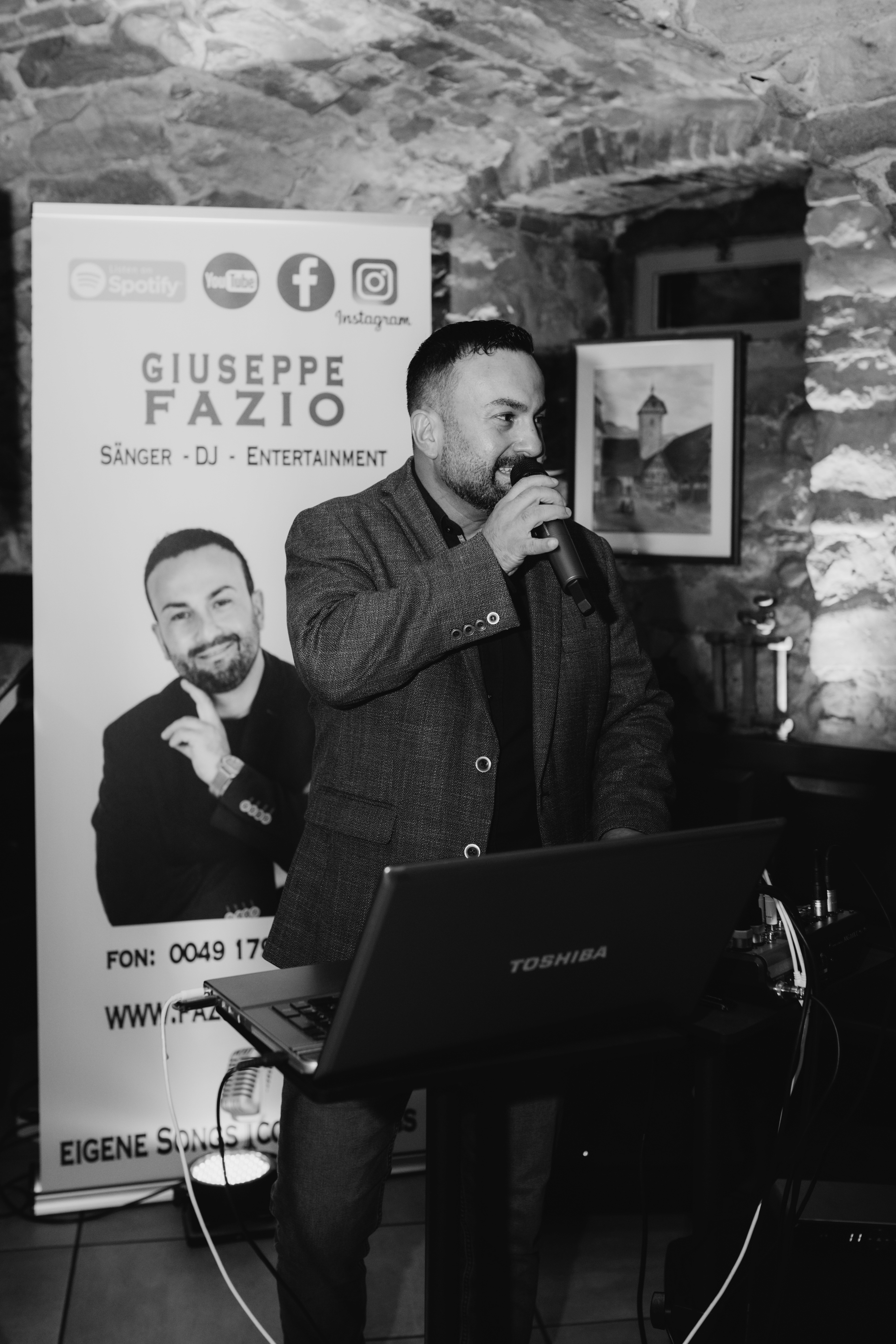 A photo of a group of models