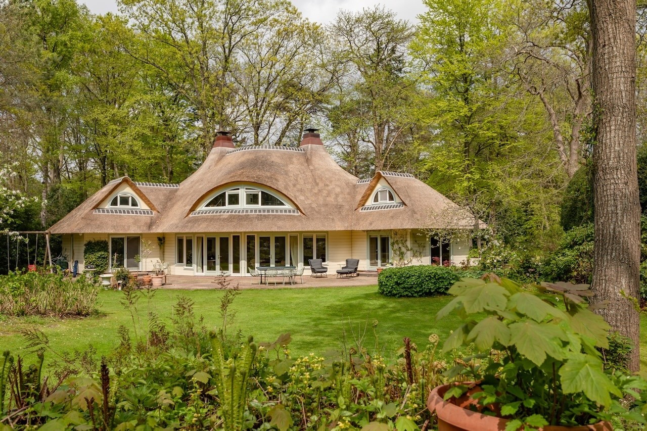 Overzichtsfoto van project Boeschoten Hilversum - Rietdekkersbedrijf van Dijk Putten