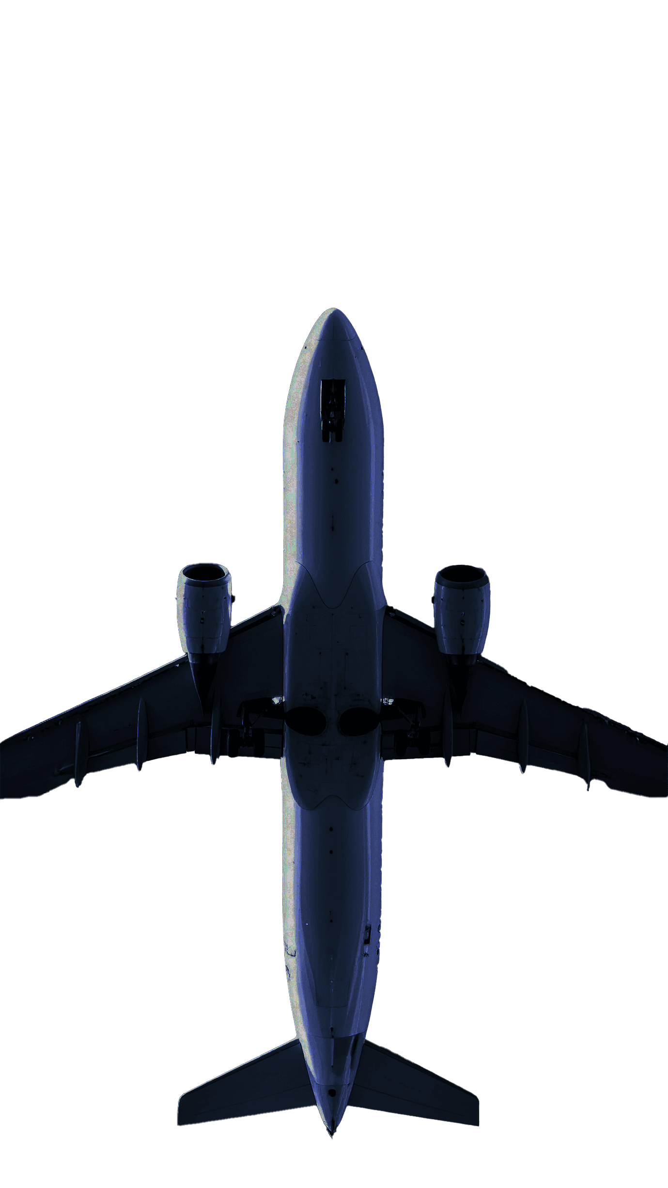 Dunkelgraues Flugzeug mit ausgebreiteten Flügeln, von unten betrachtet, vor einem einfarbig schwarzen Hintergrund.