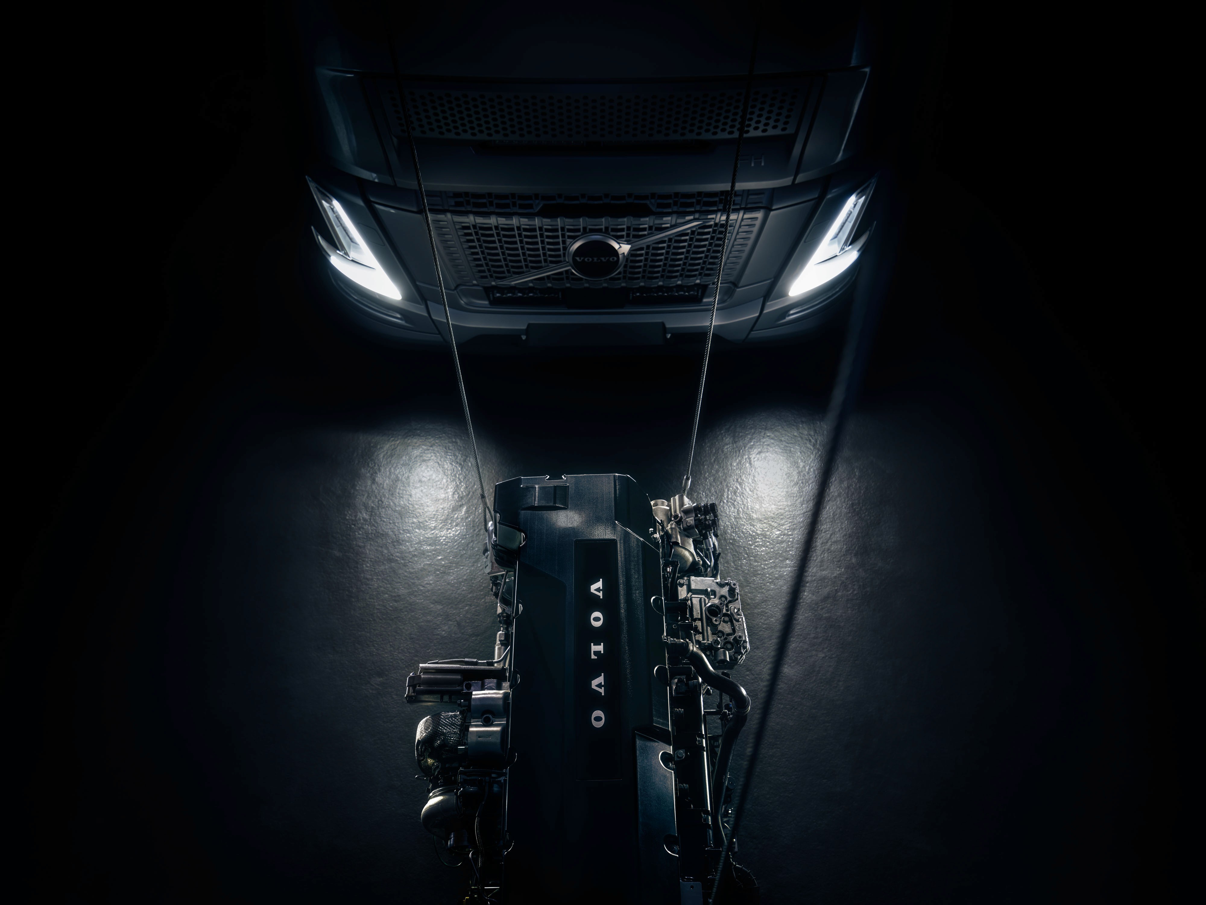 Volvo Trucks P33X - studio