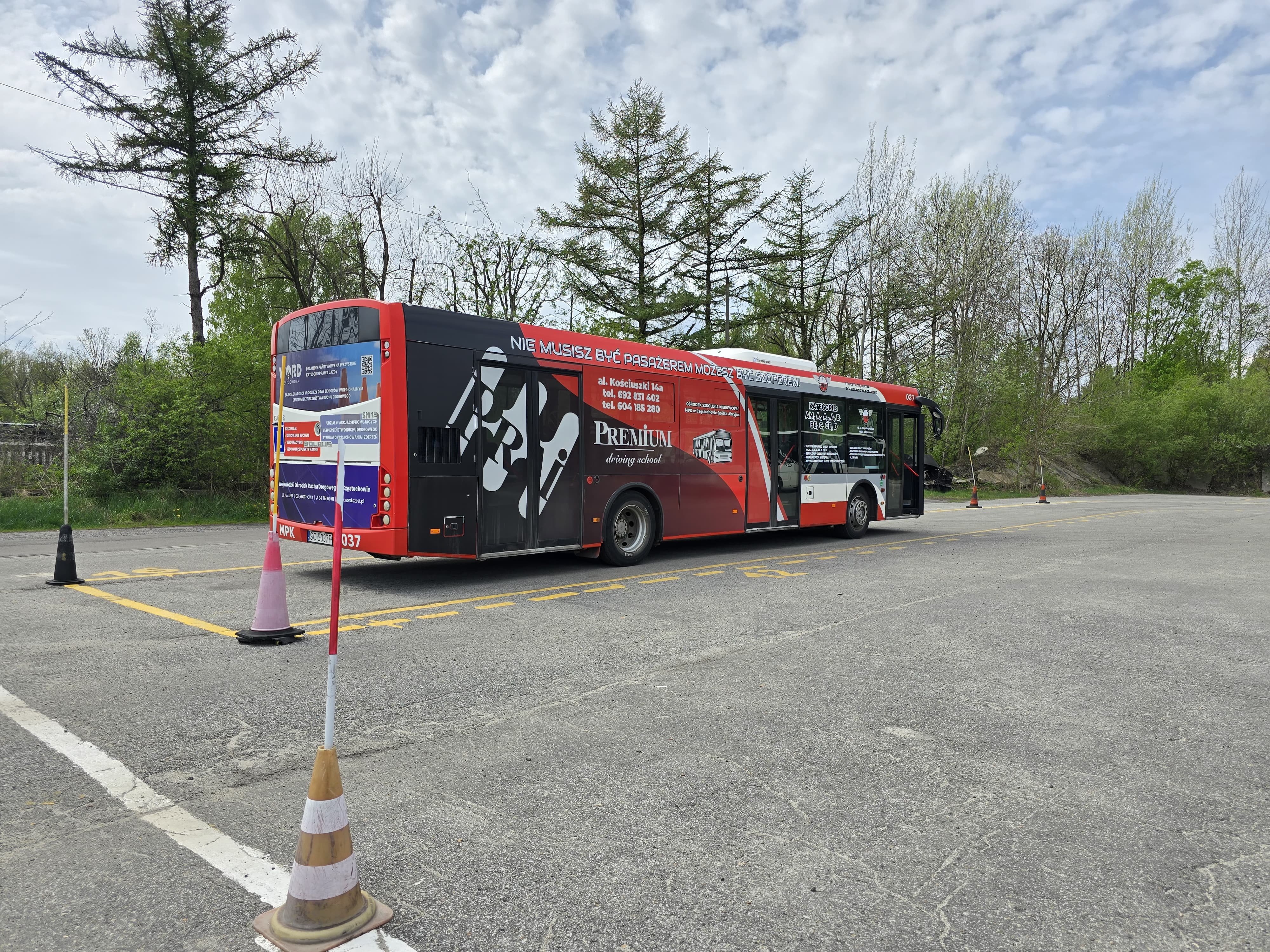 OSK Premium szkoła jazdy Mustang kurs kat B
