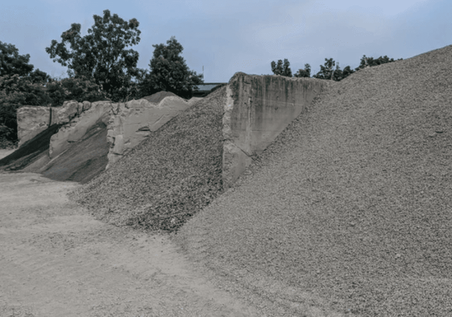 aggregate hauling from the yard