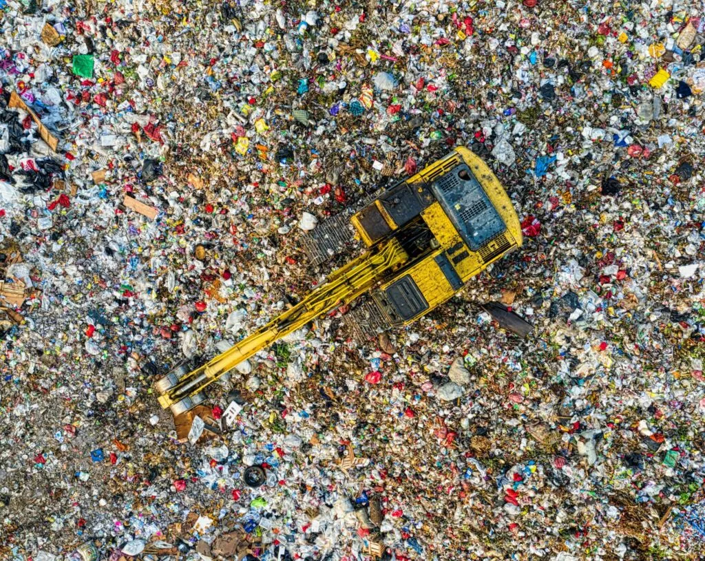 Zero Waste Fashion Explained: From Concept to Best Practices