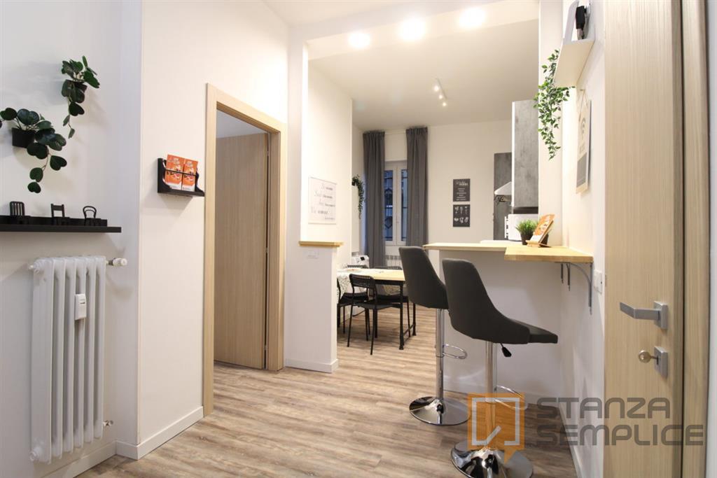 16 sqm room in Via Ambaraga, Brescia
