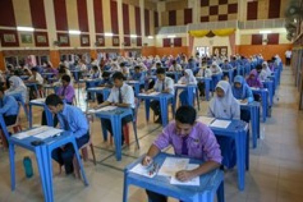 Study Option After SPM: Explore Pathways to Local and International Education