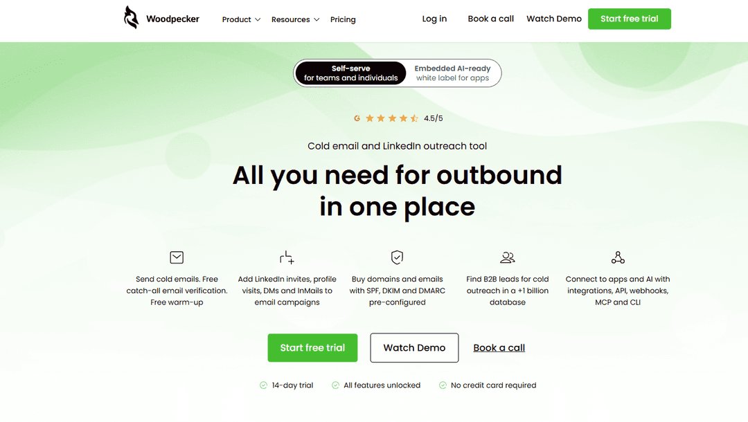 Woodpecker homepage listing outbound essentials with a 4.5 out of 5 rating badge