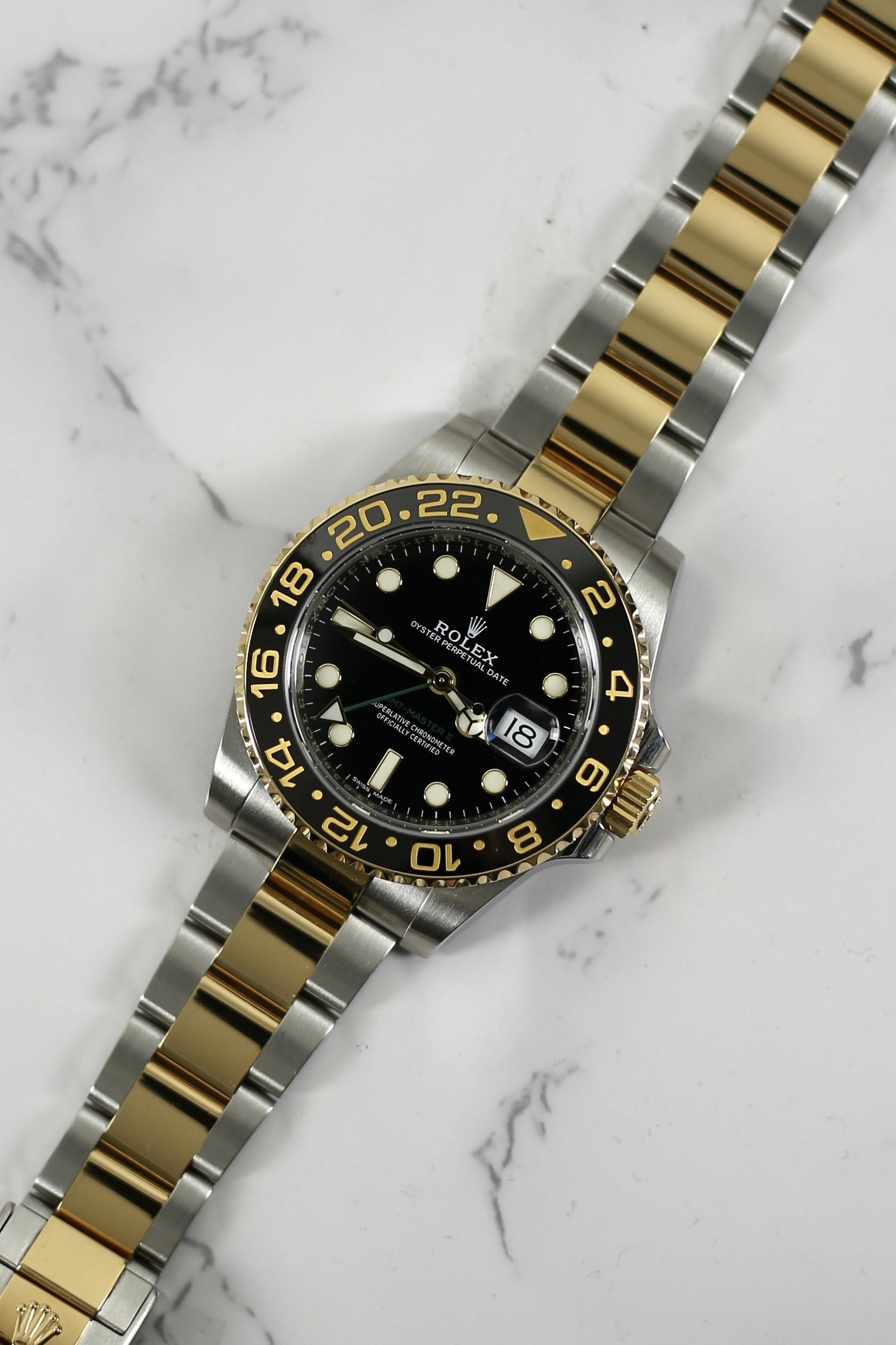 TWOTONE GMT MASTER II "GREEN ARROW" (STEEL & GOLD)