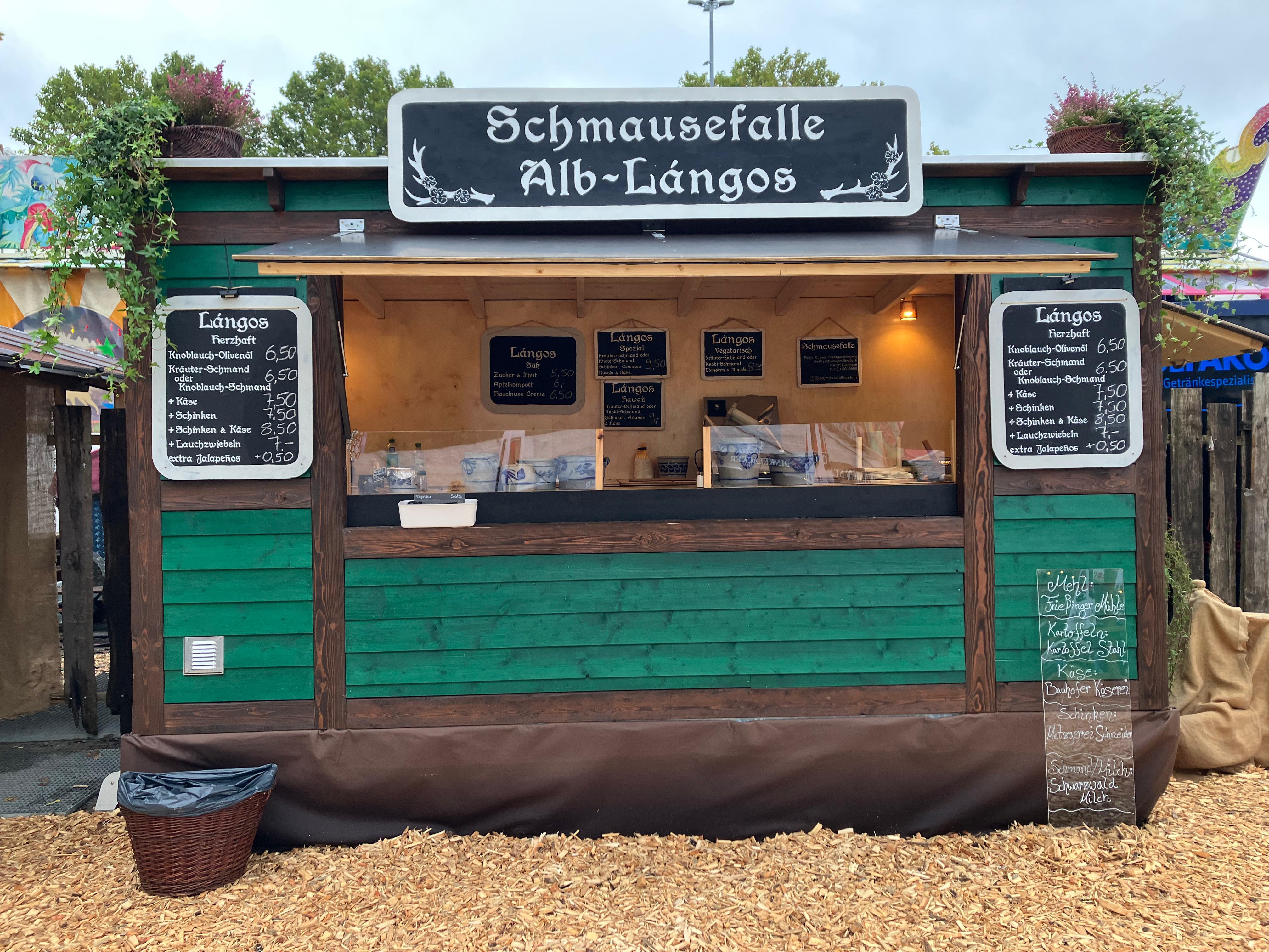 Maultaschen, Tradition, Schwäbisch, Regional, Essen, das Albdorf auf dem Cannstatter Wasen/ Volksfest Stuttgart