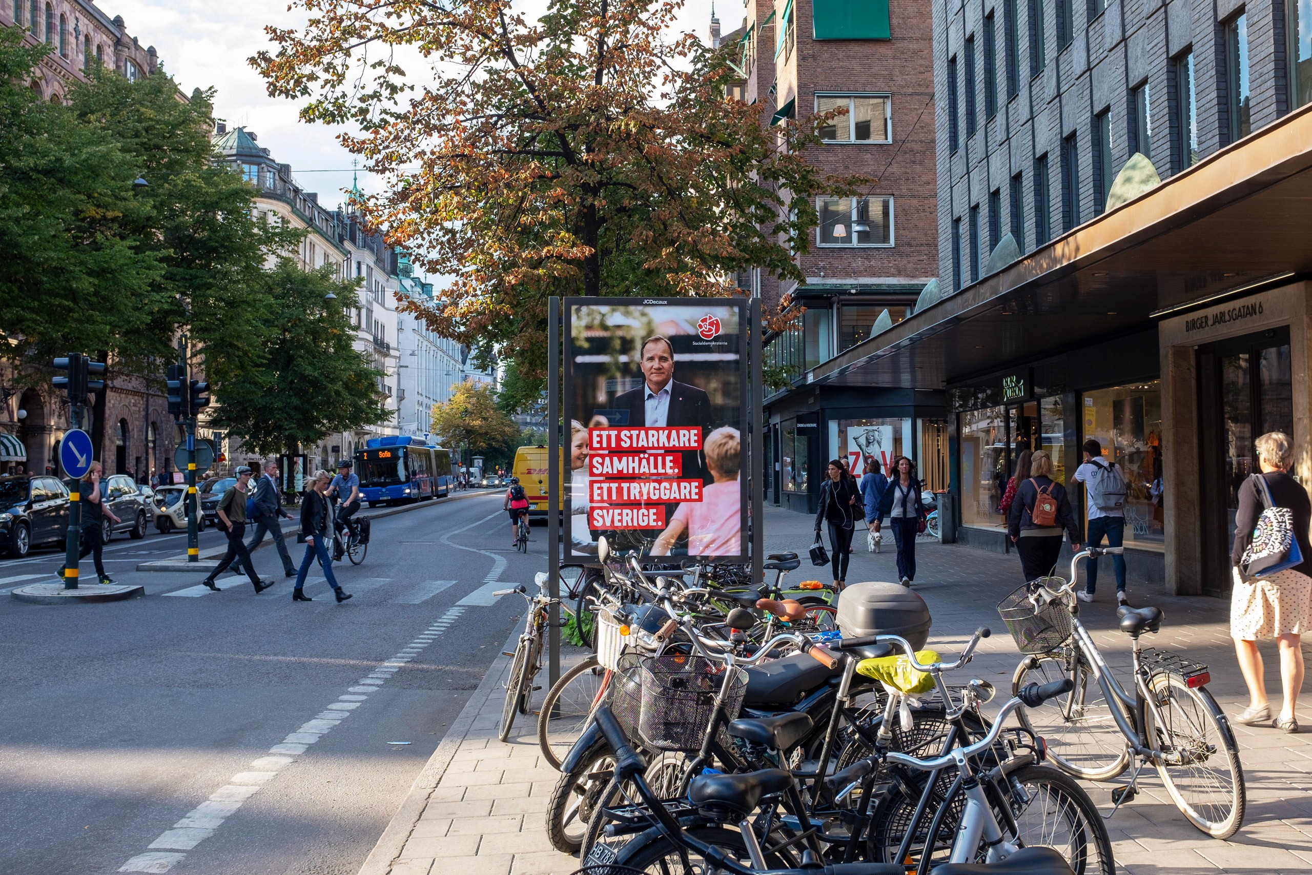 Poster for Socialdemokraterna, in Adshel format