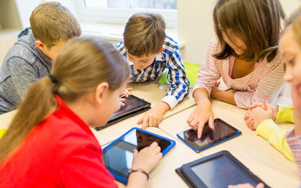 Top 10 Best Educational Apps Your Kids Should Use in 2025 for Fun and Effective Learning