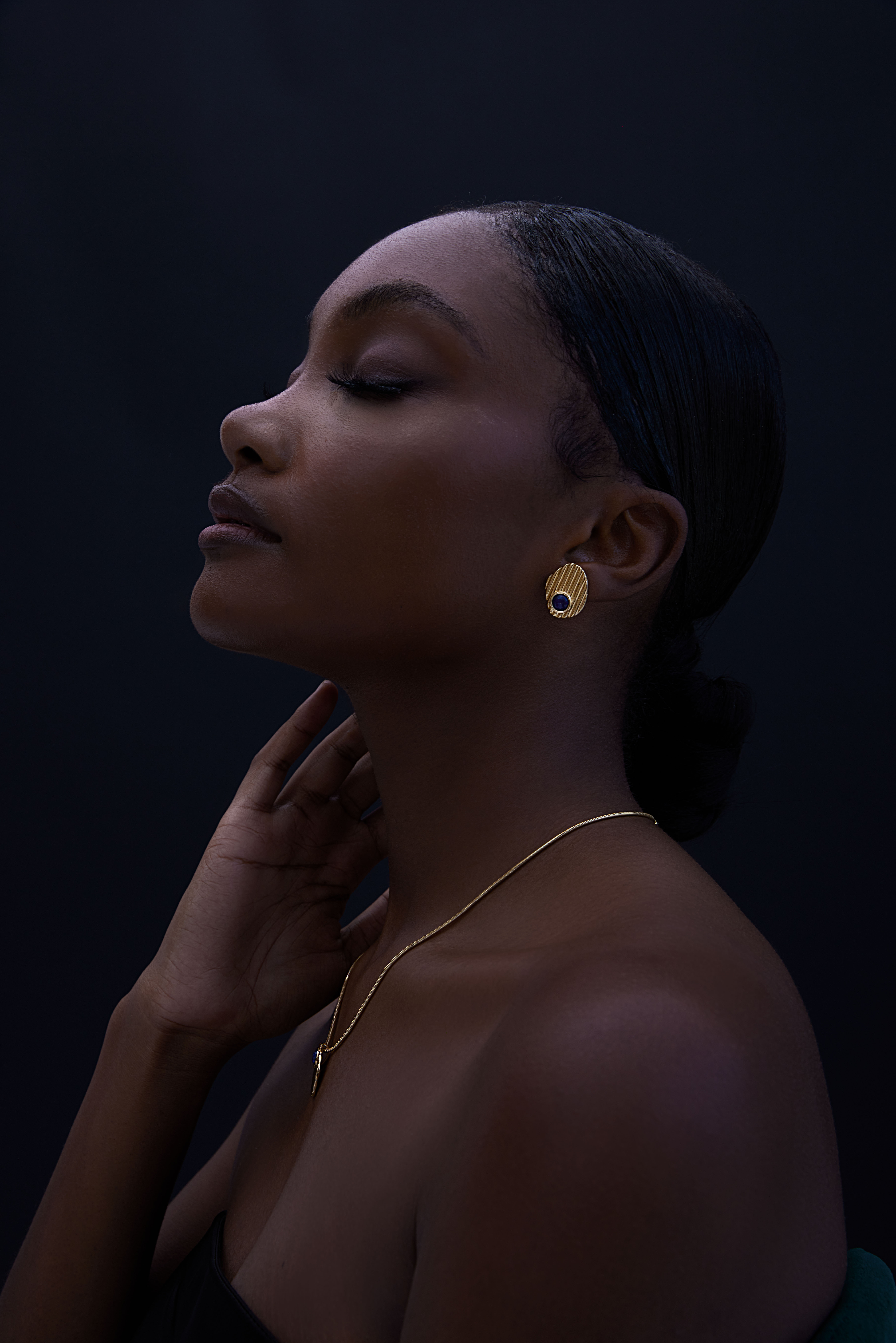 Woman with fur stole and jeans from above